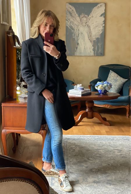 Everyday style with a pop of leopard
.
Coat @vanessabruno
Jumper @cos
Jeans @ba&sh
Trainers @goldengoose
.
#everydaystyle #myoutfitposts #whatimwearing #ootd #thisis50 #midlife #fashion #outfit #mymidlifefashion 

#LTKeurope #LTKover40 #LTKstyletip