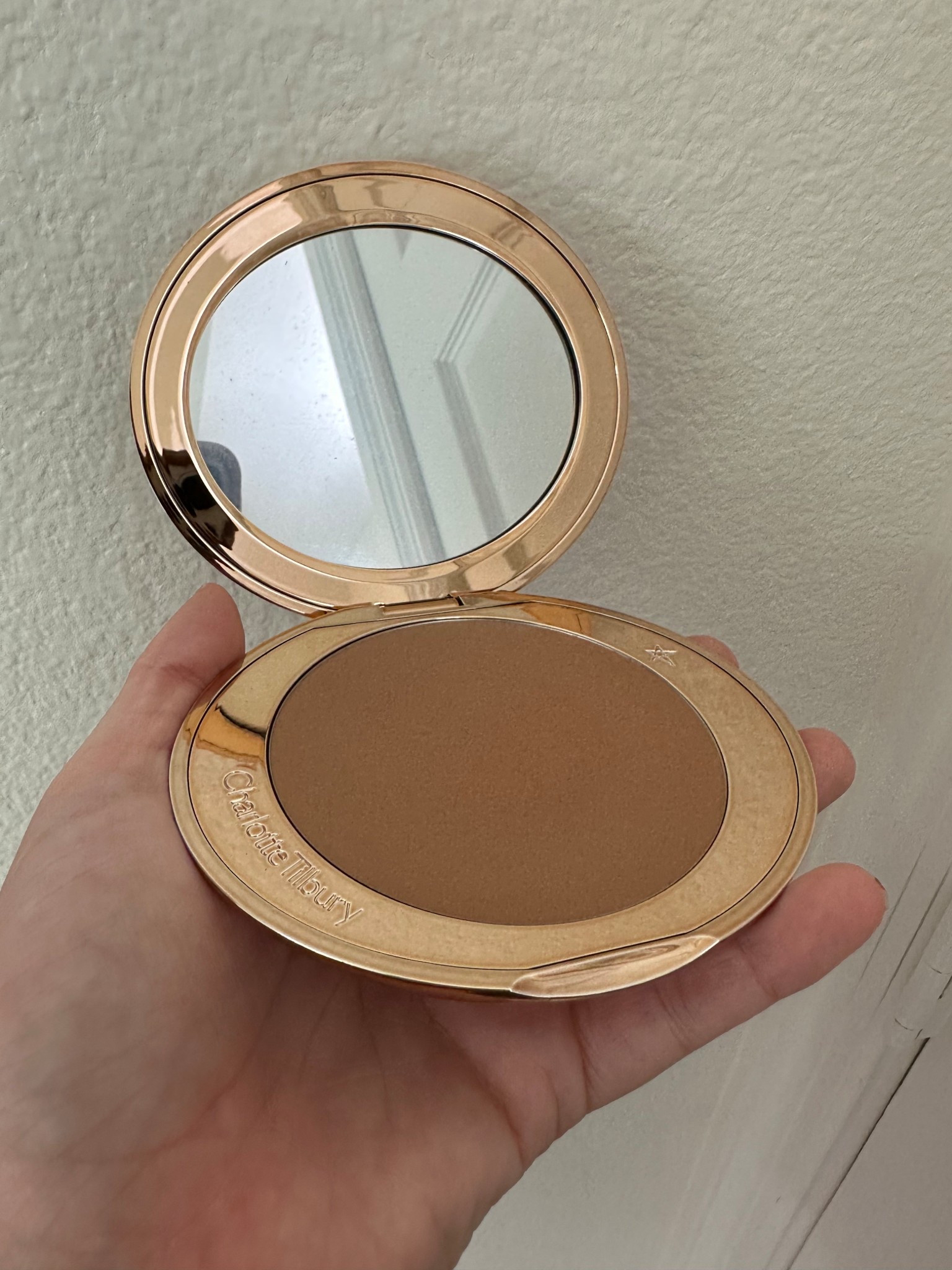 Charlotte Tilbury Bronzer Powder  

#LTKBeauty #LTKFindsUnder100 #LTKFindsUnder50