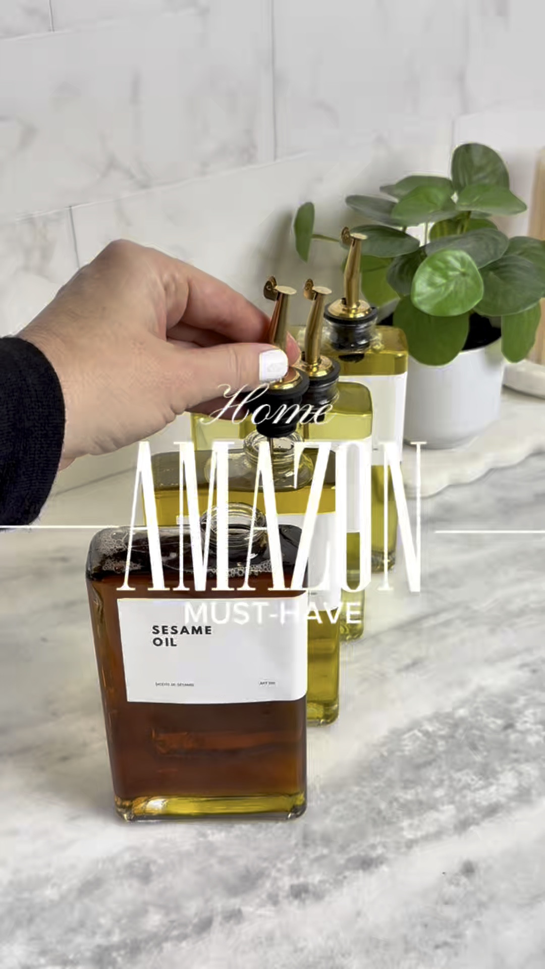 Sleek Amazon oil dispensers! They come with 36 waterproof labels for oils, coffee syrups, and cooking sauces, plus three stunning color options: Gold, Black, and Silver. The precision spouts make drizzling and portioning so easy!

Amazon Must Have, Home Inspo, Found it Amazon, Home Decor