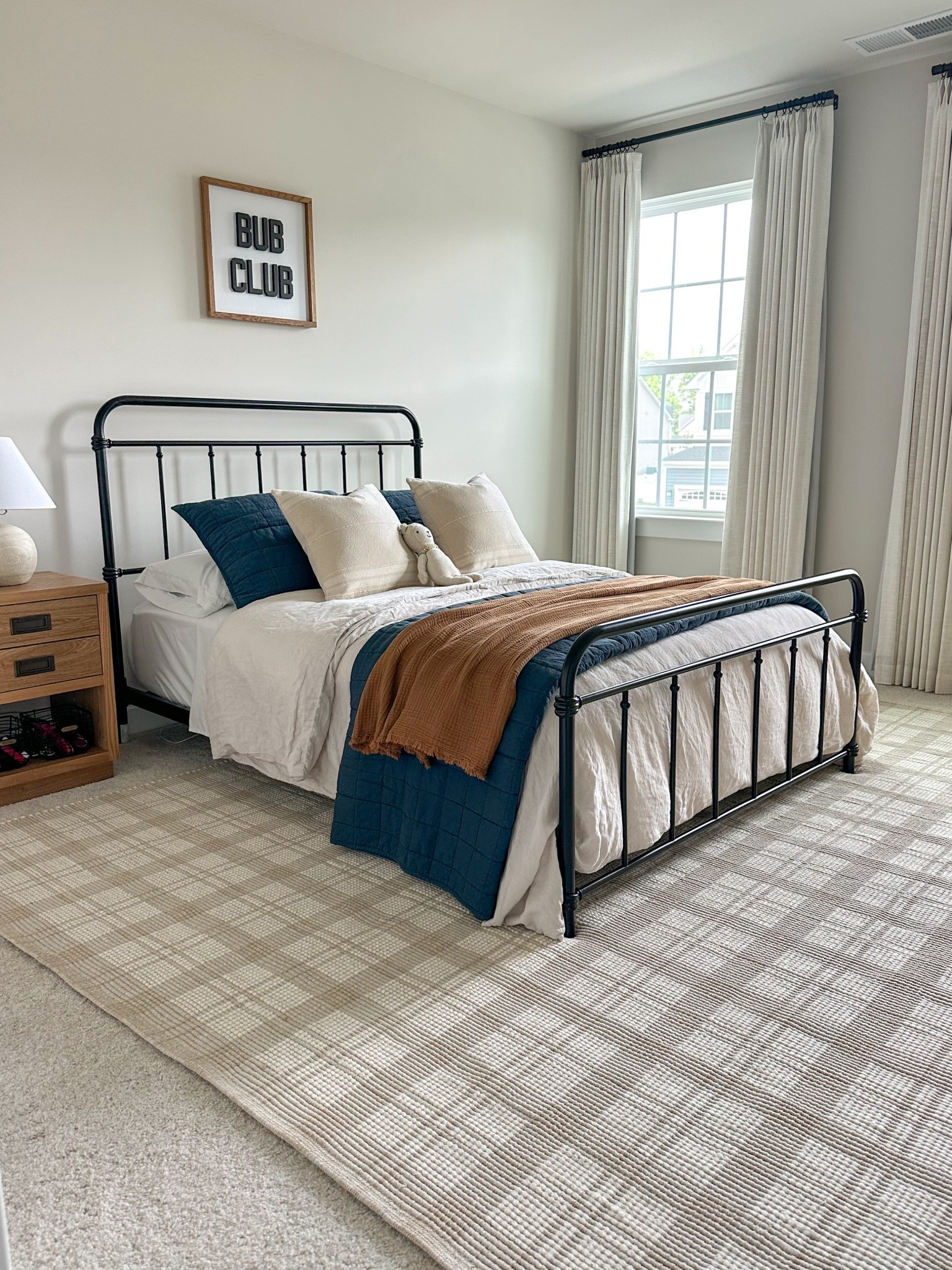 Boy bedroom inspo
#boyroom #boybedroom #boyroomdecor #rug #bedding #bedframe #curtains #lamp 

#LTKKids #LTKHome