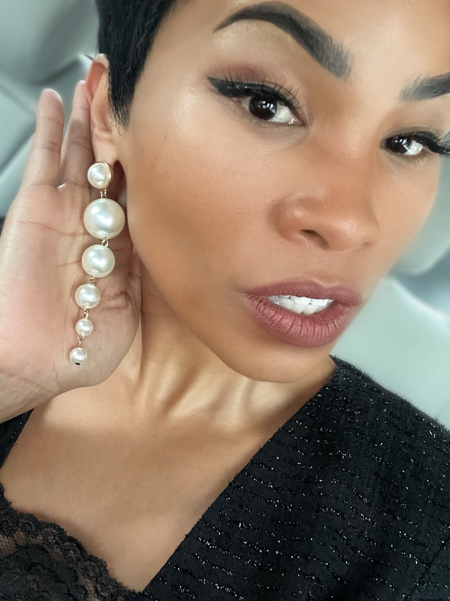 Classy and edgy, these long pearl earrings make a look chic and sexy. Great for a night out or a special occasion 

#LTKunder50 #LTKstyletip #LTKHoliday
