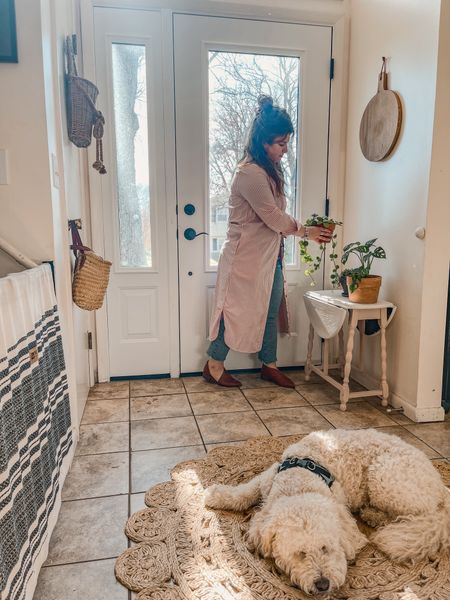 Styling my entryway



#LTKstyletip #LTKhome #LTKfindsunder100