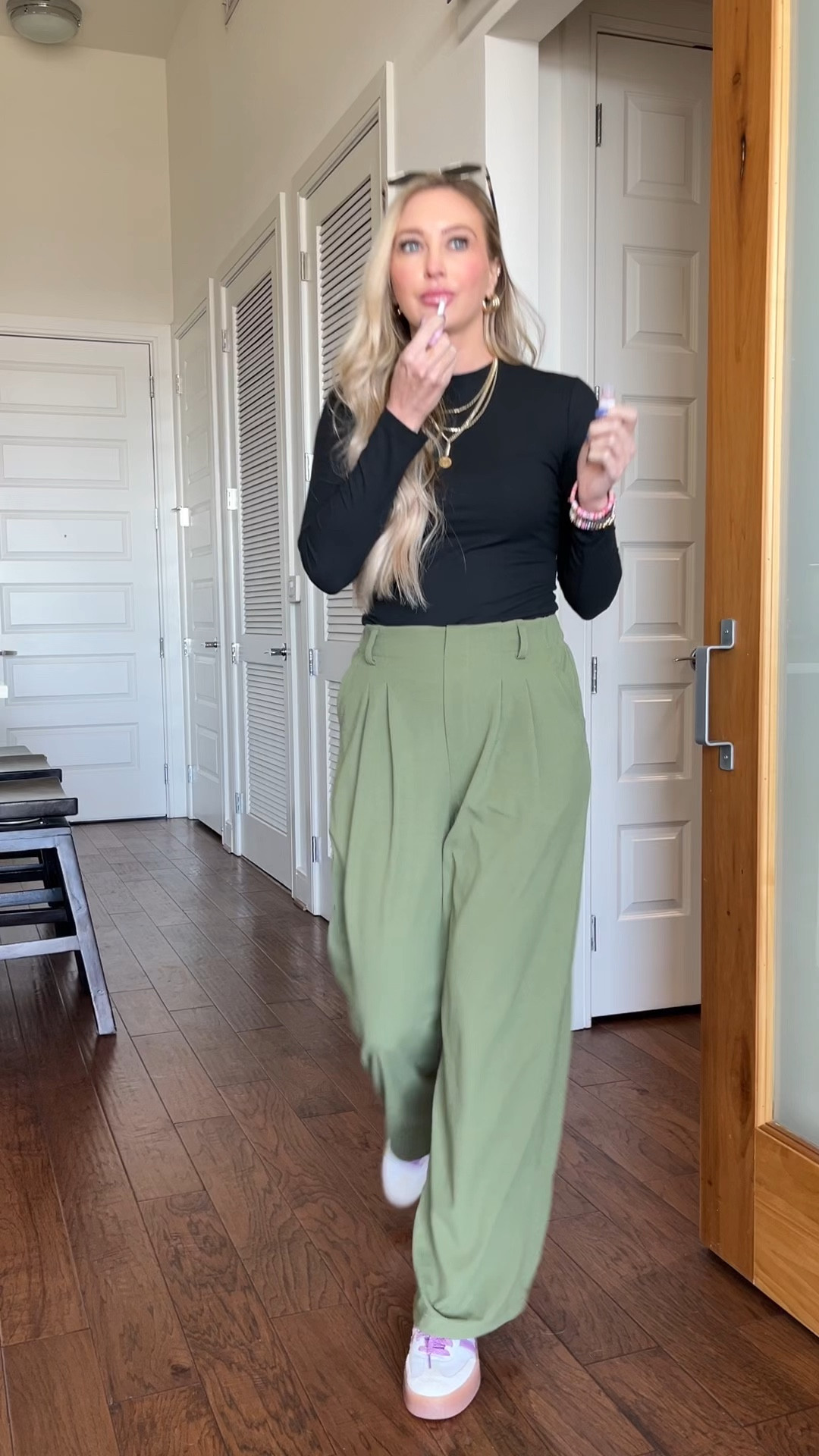 Halara waffles pants in fun colors for fall. Entire look linked. 

#LTKWorkwear