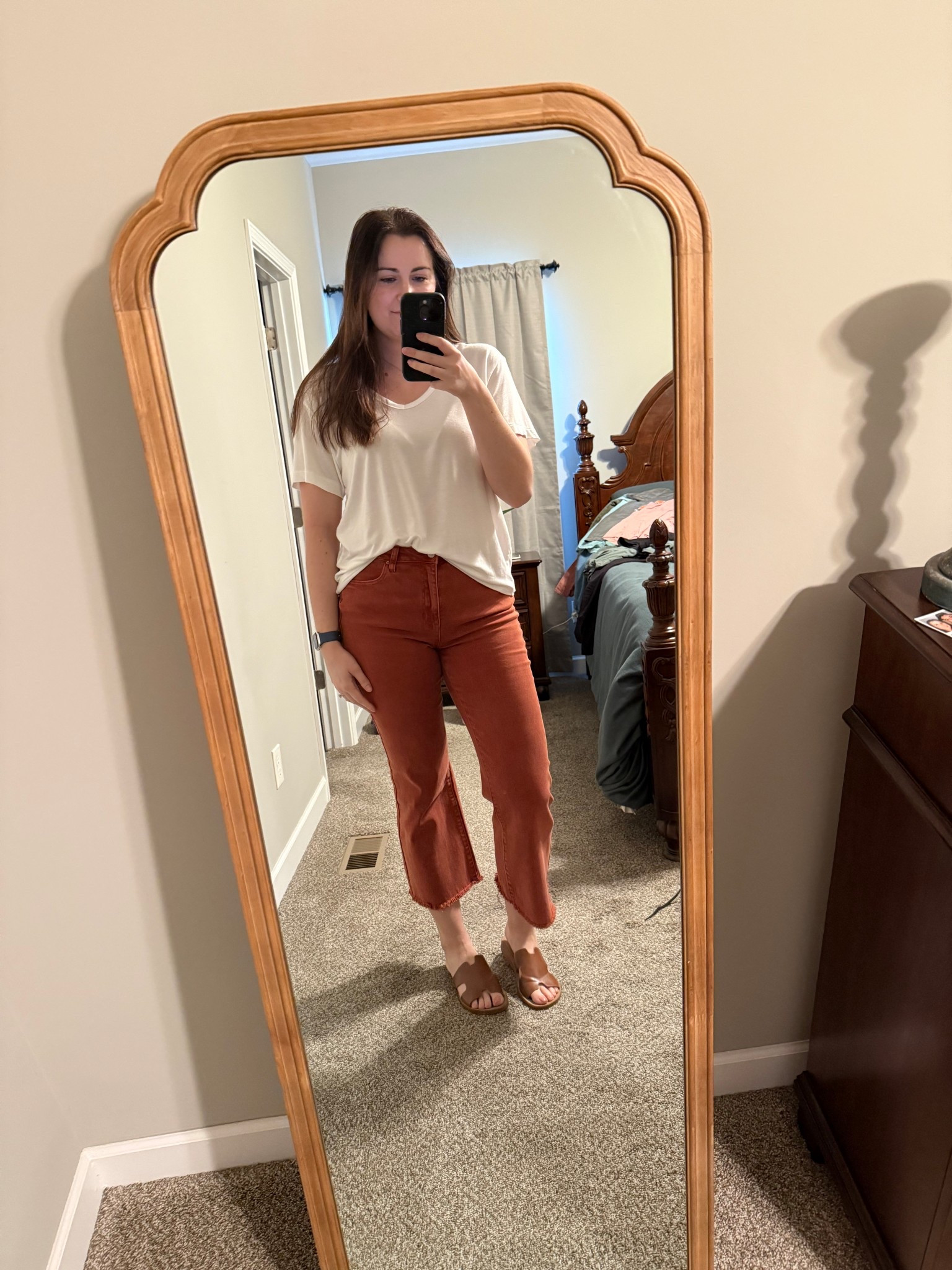 Transition to fall outfit, ootd, fall fashion, cropped pants, sandals 

 
