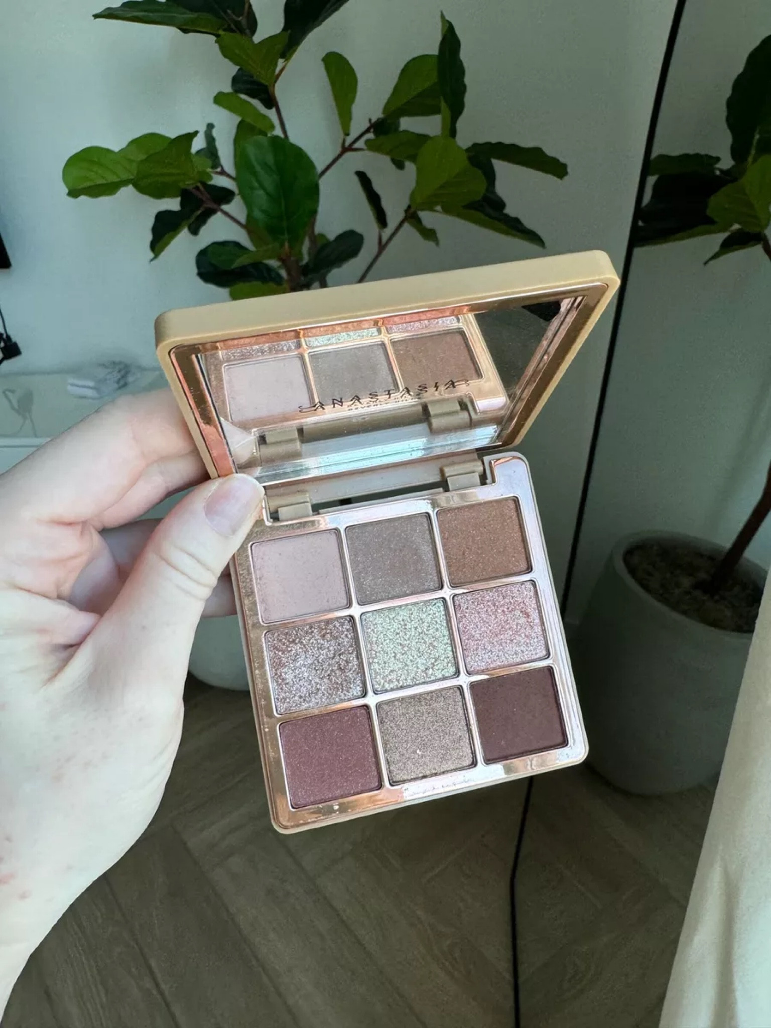 My favorite eyeshadow palette. Great for the holidays! Under $30 gift idea

Beauty
Make up
Stocking stuffers for her

#LTKFindsUnder50 #LTKHoliday #LTKBeauty