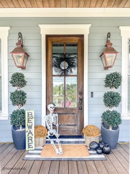 All the skellies! 💀
•
•
•
#homebykmb #frontporch #frontdoor #frontporchdecor #frontdoordecor #halloweencountdown #spookyseason #halloweendecoration #halloweendecor #halloweenfrontdoor #halloweenfrontporch #wayfairathome #homedecoration #homedecorating #homedecorinspo #homedecorideas #decoratingideas #homeideas #housedecoration #homeinteriordesign #homestyling #homedecorblog #howihome #myhouseisbeautiful #homeinspo 

#LTKhome #LTKHalloween