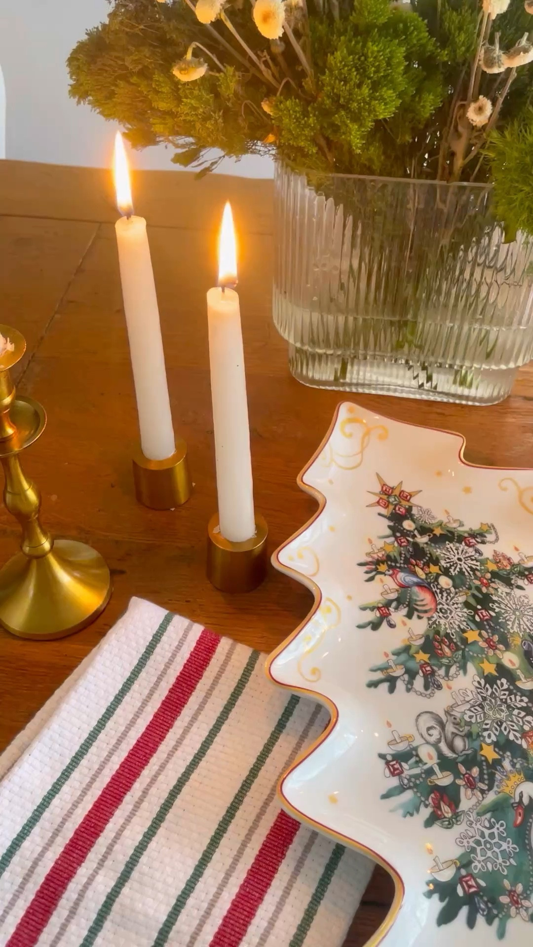 Grab this gorgeous Christmas platter from @williamssonoma before it runs out! 

#LTKGiftGuide #LTKHome #LTKHoliday