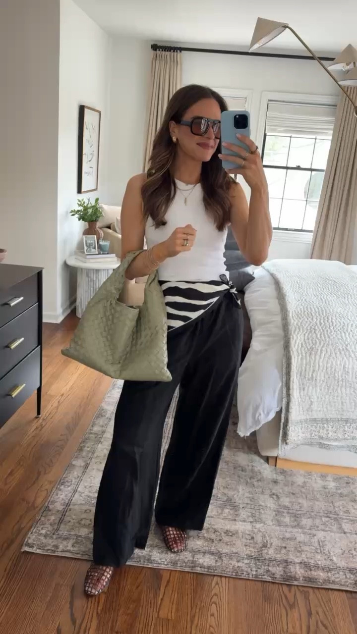 OOTD - styling basics to make the outfit not so boring ✨
Size small in top & pants 



#LTKootd #LTKgrwm