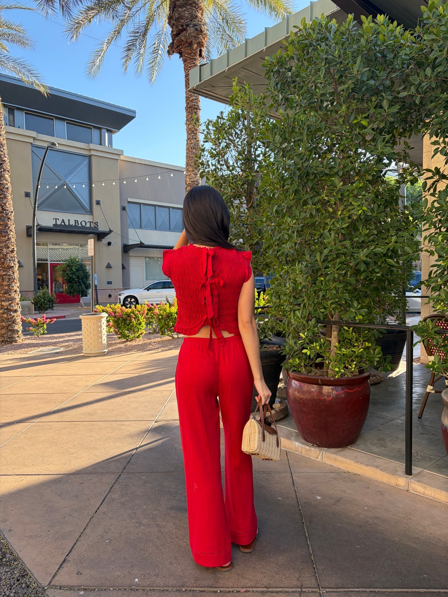 I’m 5’7” wearing a size XS in the top and bottom! Whole set is on sale and code SPRINGAF stacks on top for an extra 15%!

#LTKgrwm #LTKootd #LTKSeasonal