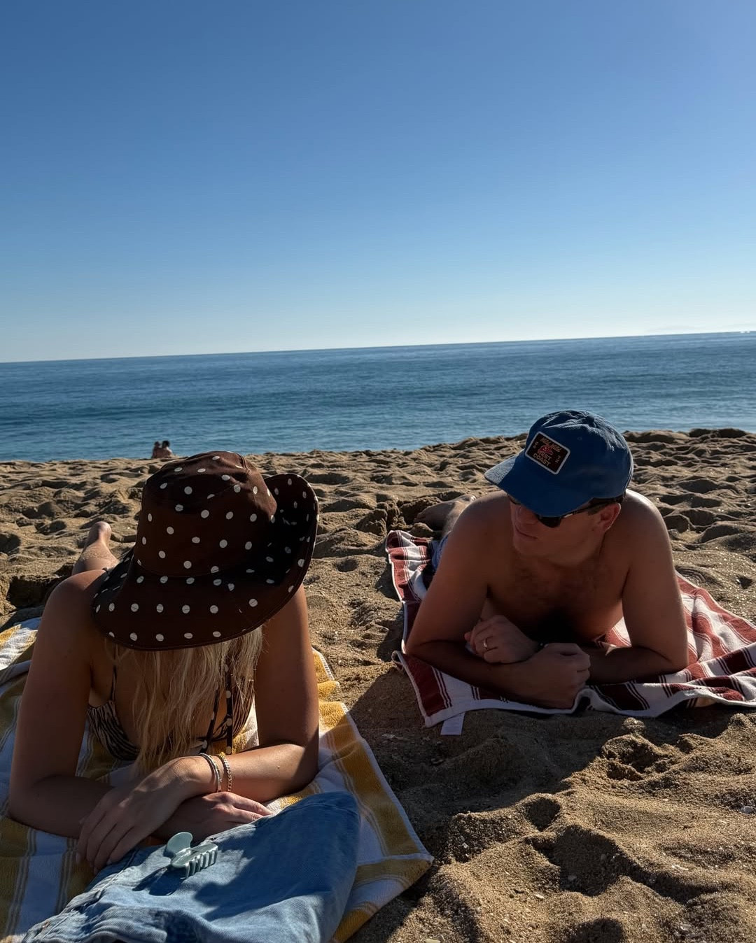 loving polka dots right now !!

#LTKSeasonal #LTKTravel #LTKdayinmylife