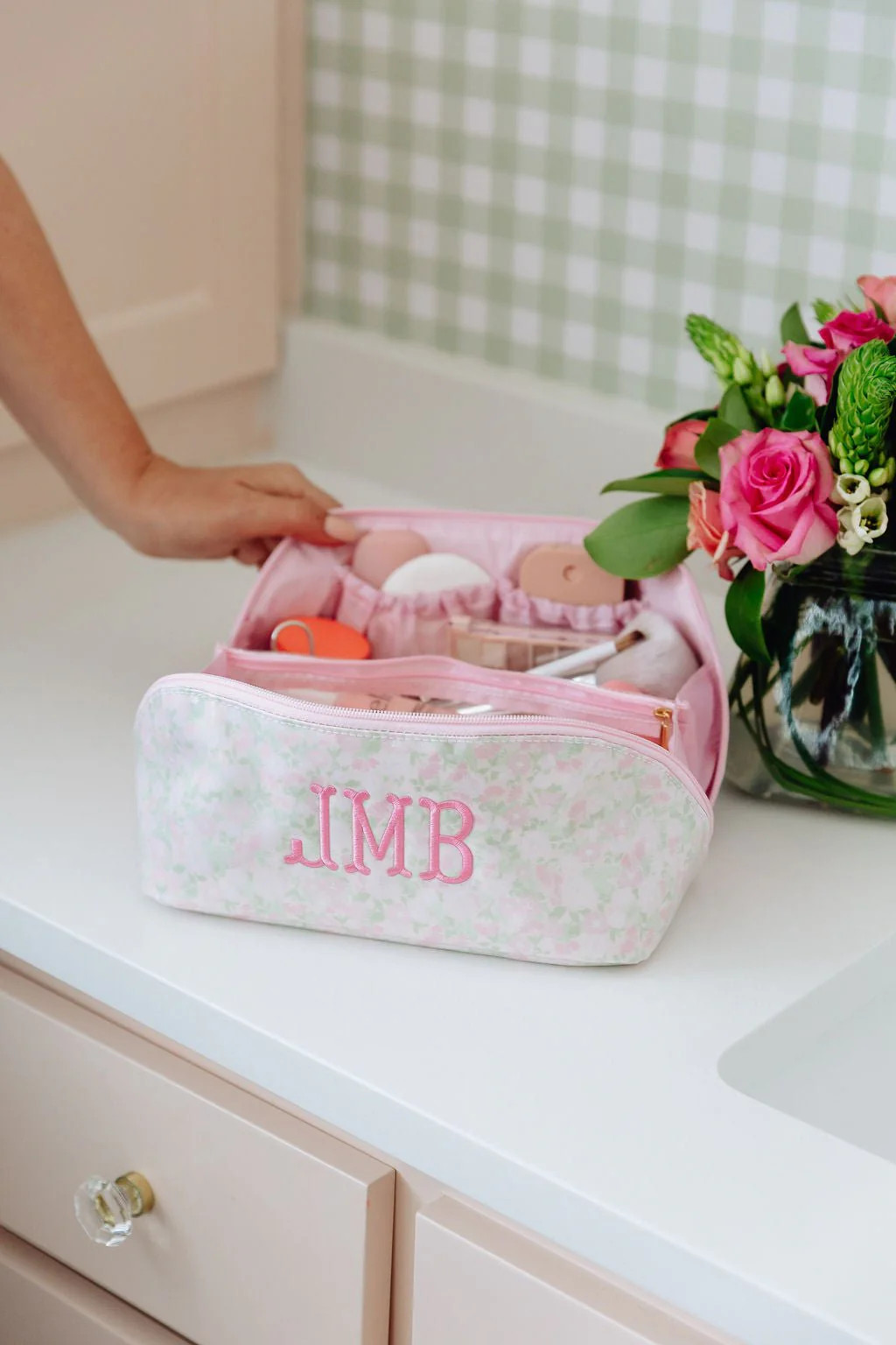 Flat Lay Pouch | Sprinkled With Pink