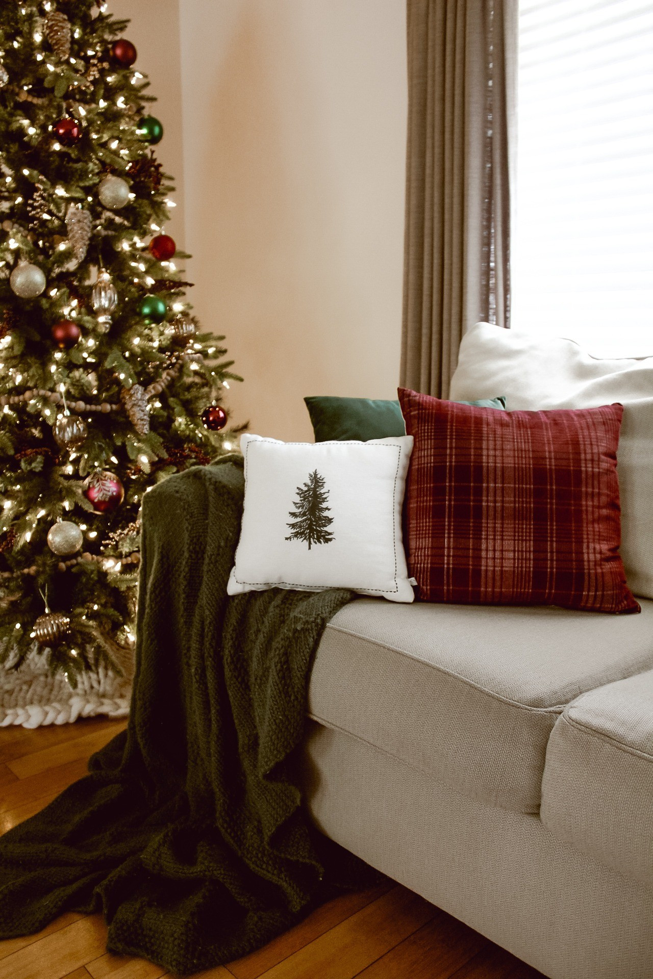 This tree pillow and throw blanket are so cute and cozy! #christmaspillow #targetfinds

#LTKHoliday #LTKSeasonal #LTKHome