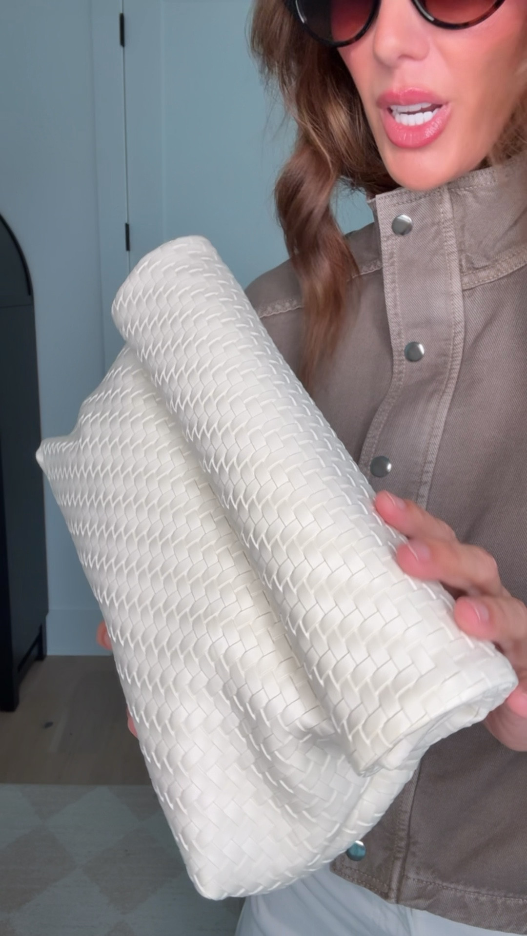 holdover woven purse for spring + summer 

#LTKOver40 #LTKgrwm #LTKootd