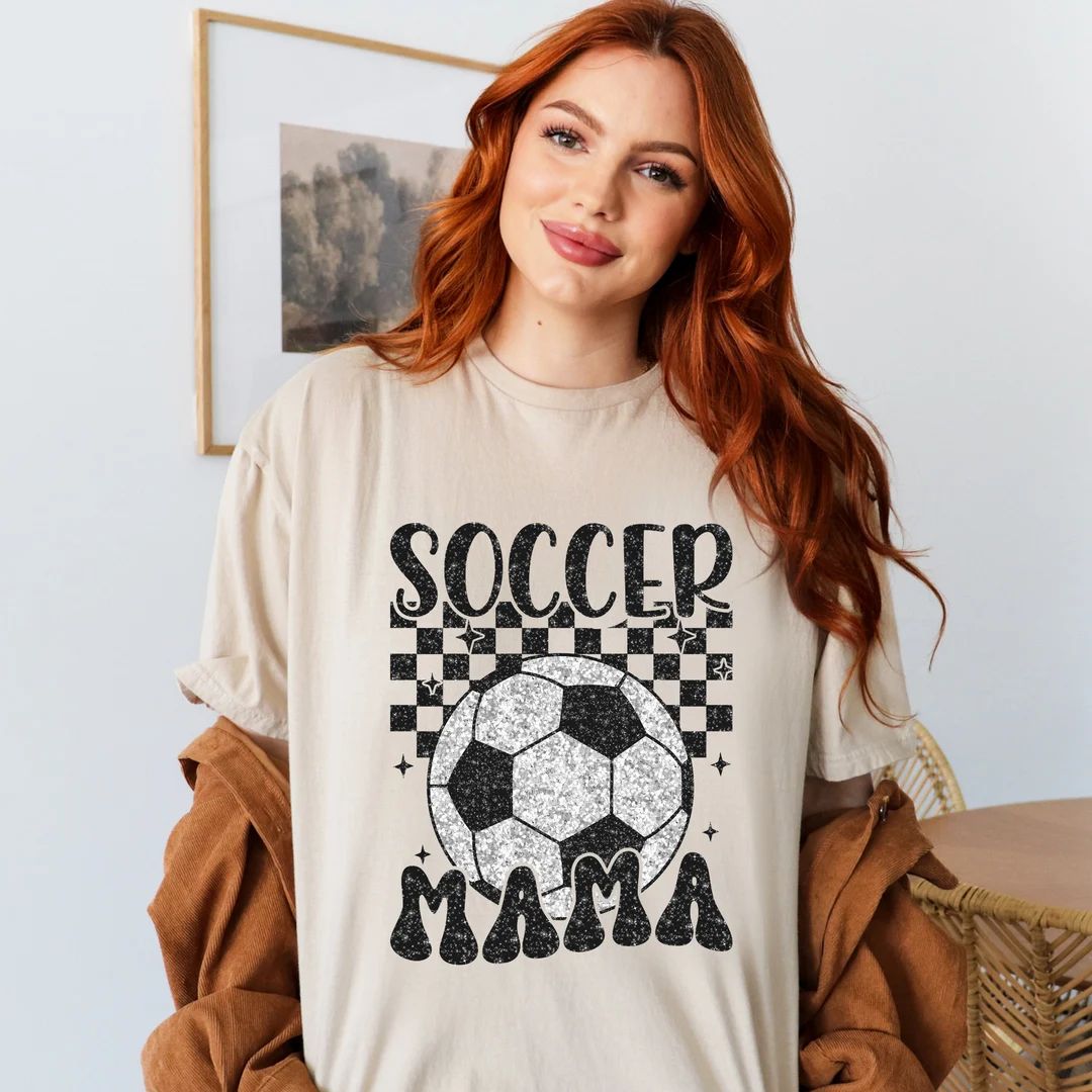 Soccer Mama Shirt, Checkered Mama Sweatshirt, Sports Mom T-shirt, Gift for Mom, Game Day Shirt, S... | Etsy (US)