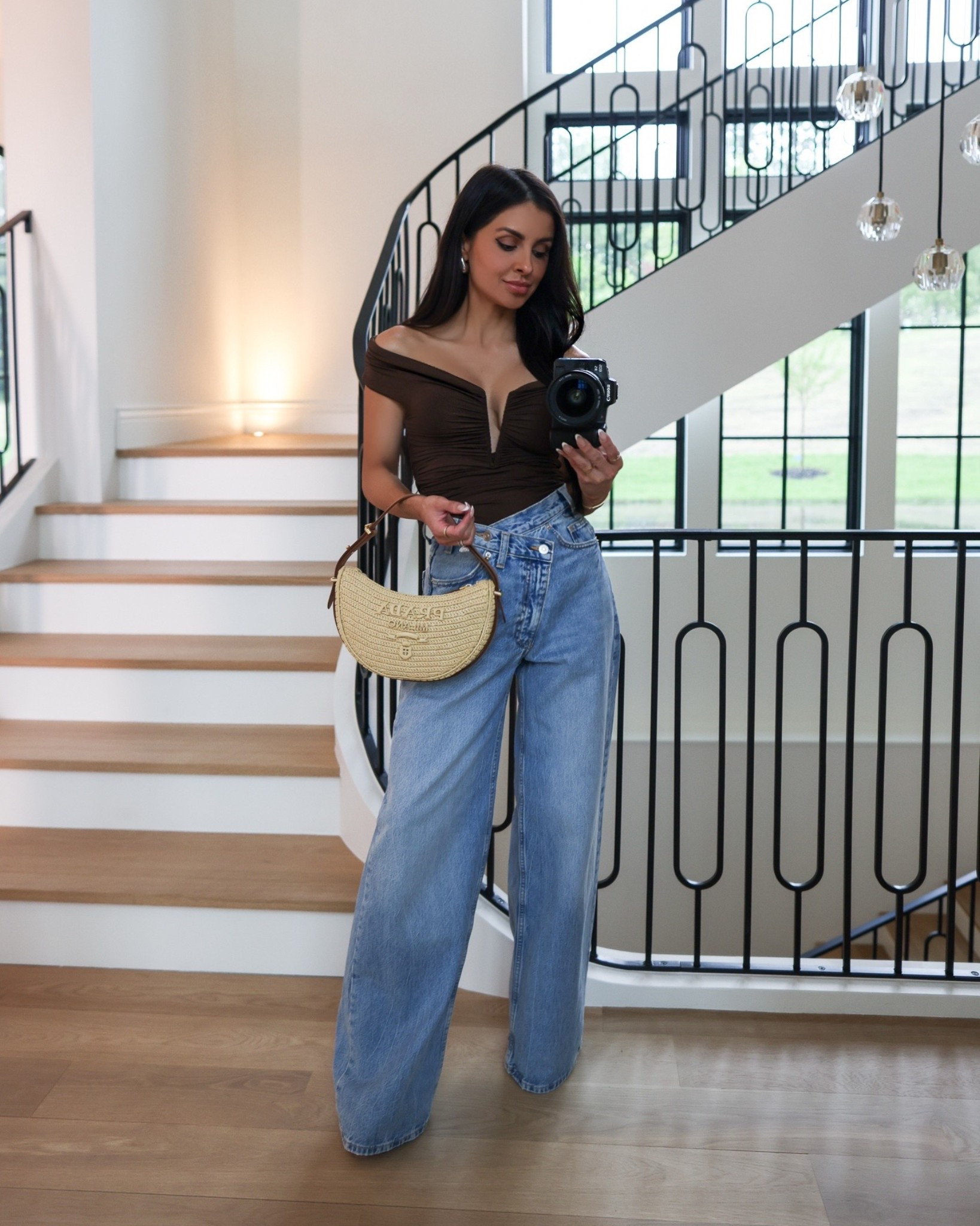 These Zara wide leg jeans were a hit last summer and they’re back in a few new washes! Under $60 spring denim 

Spring date night, vacation outfits 

#LTKPetite #LTKootd #LTKOver40
