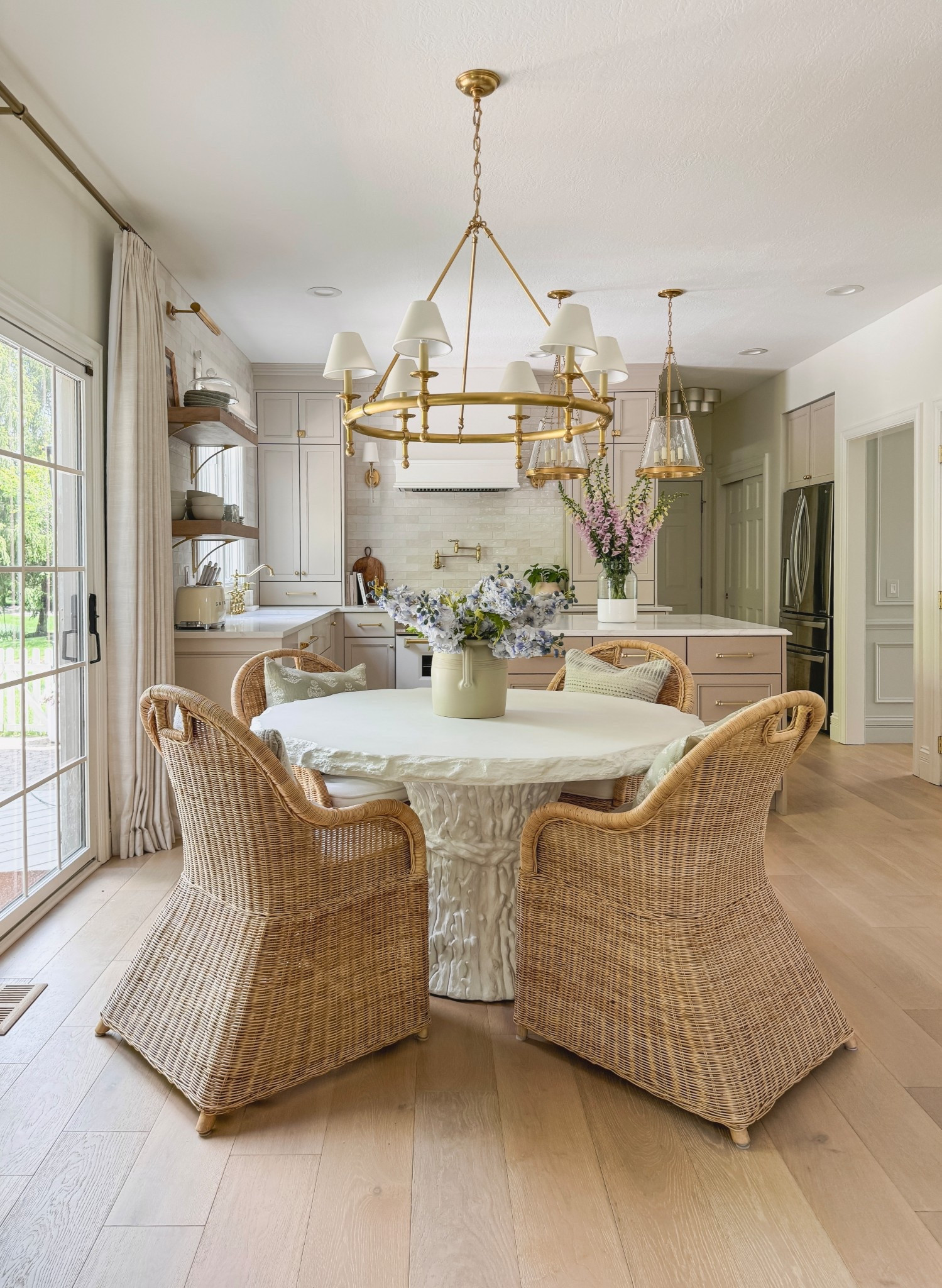 Save 20% on my popular dining set right now! 

#LTKSaleAlert #LTKStyleTip #LTKHome