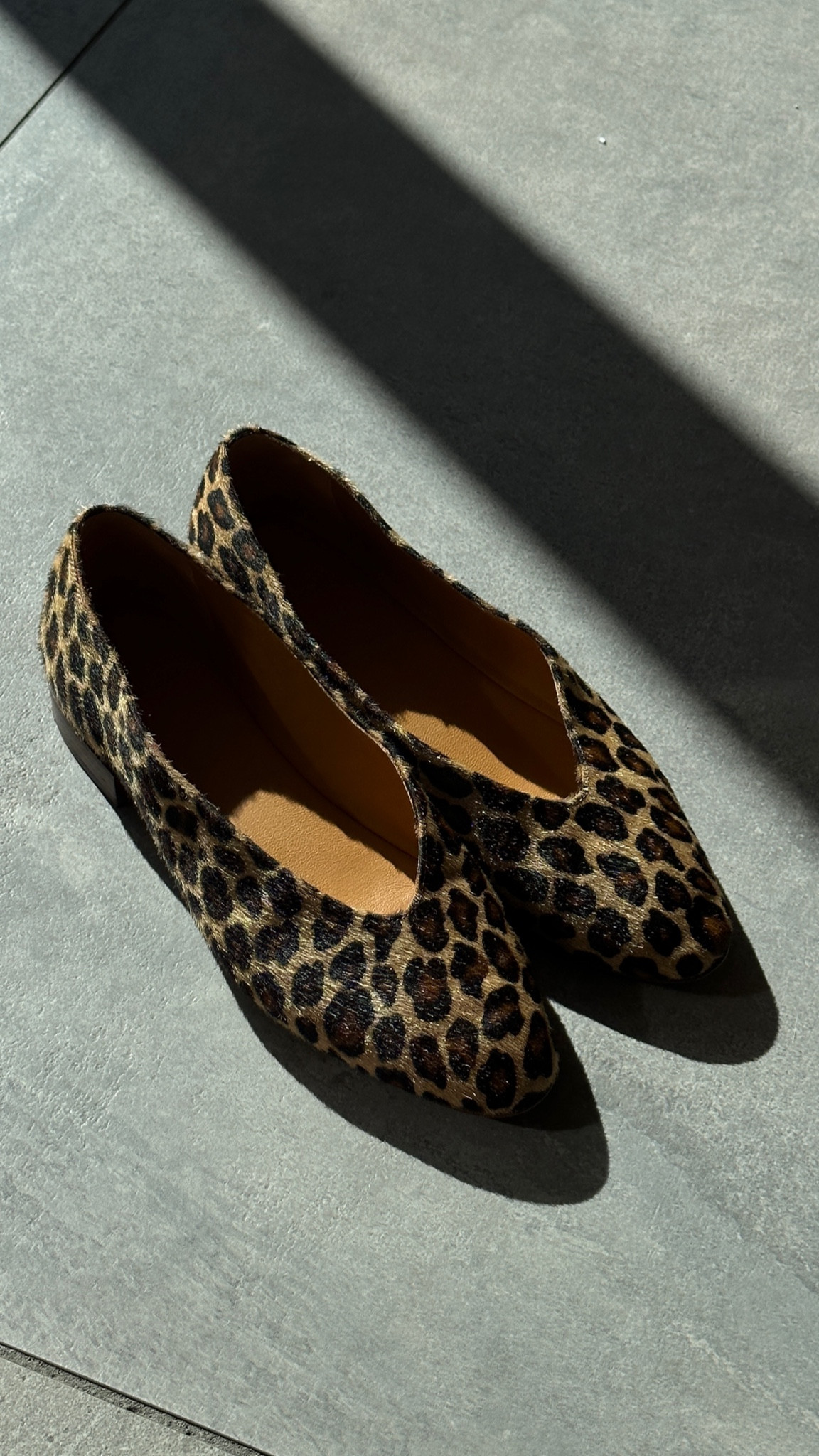  ballet flats  (IG REEL) ranging in style & price  

black leather in video are from  zara last year 
leopard: size down .5 