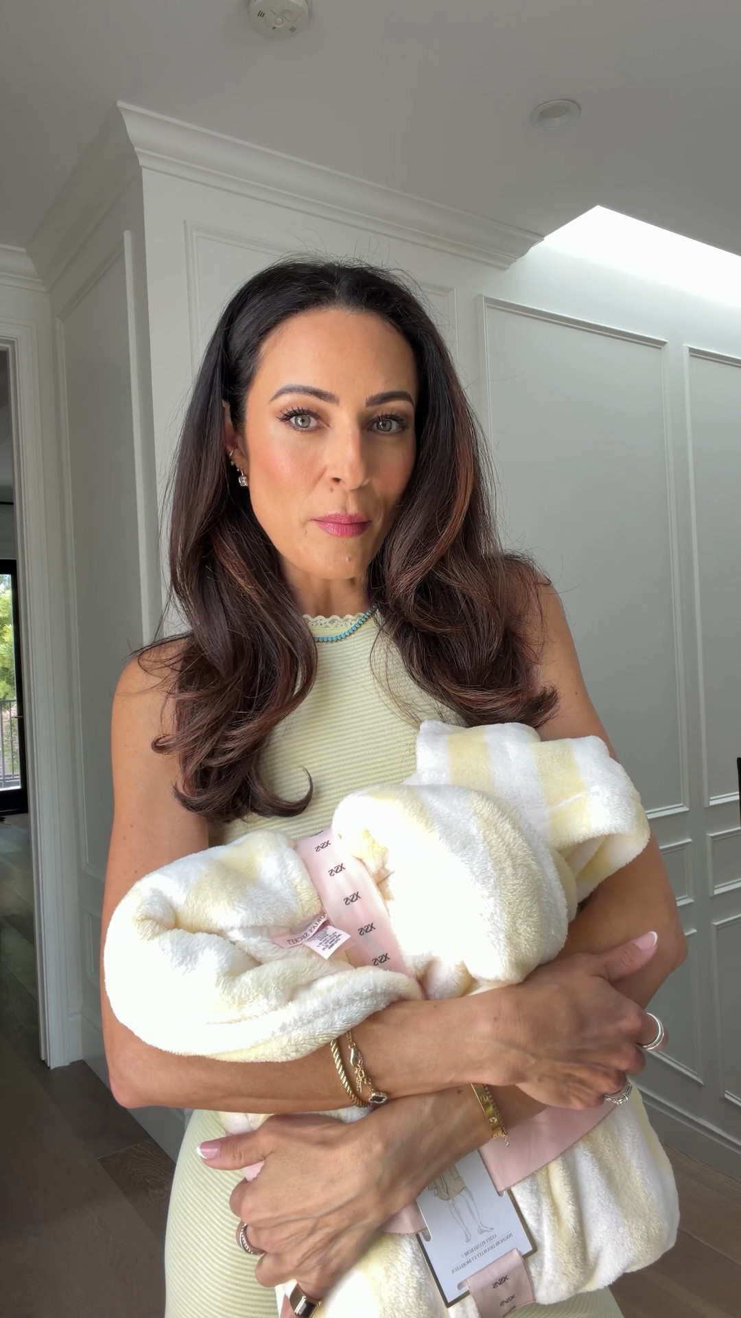 Mothers days gifts that don’t break the bank and are luxurious from @victoriassecret PS great time to also pick up end of school treats for teachers! 

#LTKMothersDay #LTKOver40 #LTKSeasonal