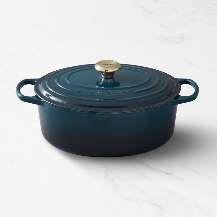 Le Creuset Signature Enameled Cast Iron Oval Dutch Oven | Williams-Sonoma