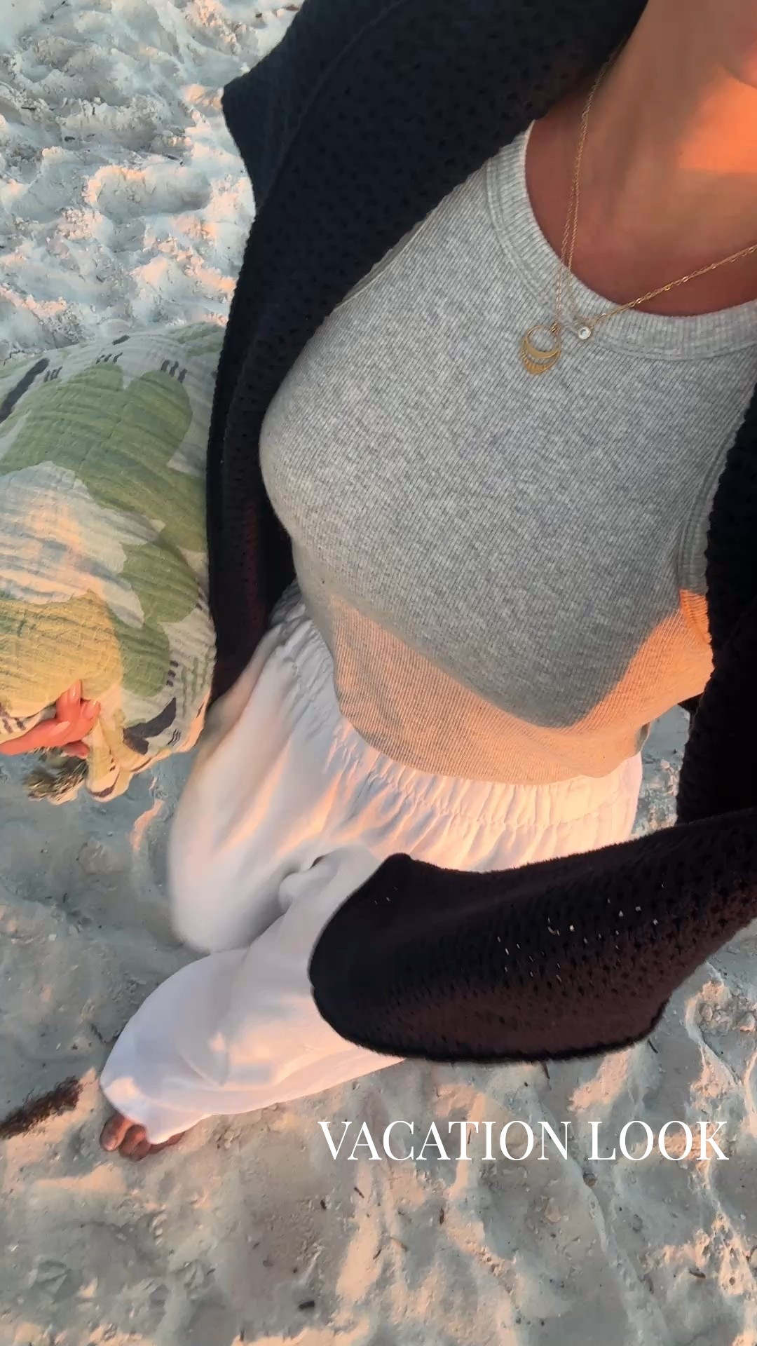 Cotton ribbed tank (built in bra) with linen pants / the go to vacation & resort look! Wearing small in everything 

#LTKootd