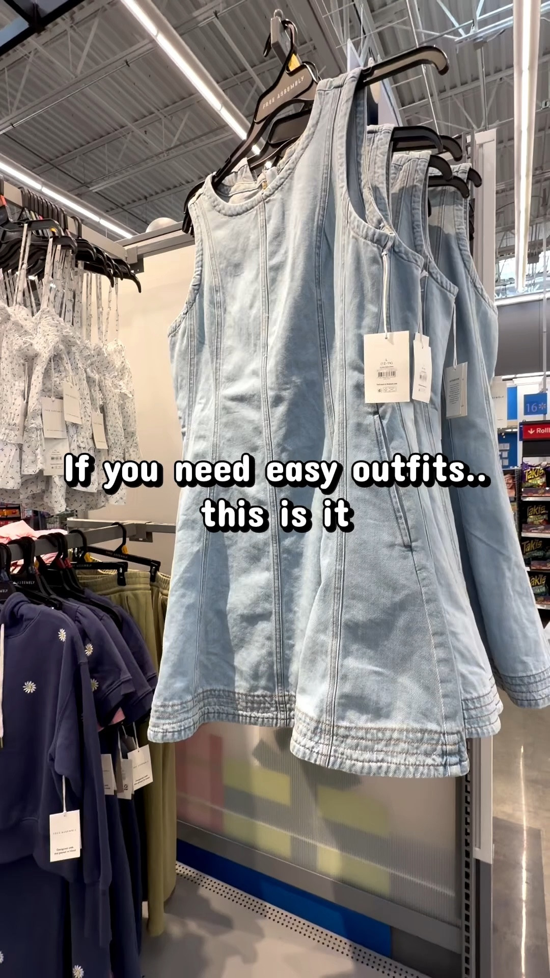These are the walmart pieces I keep reaching for 🤍
nothing complicated — just easy outfits that always work the tanks are perfect for layering
the jeans are that go-to pair
and the dress is a full outfit with zero effort.  #WalmartFinds #WalmartStyle #FreeAssembly #NoBoundaries
#affordablefashion 