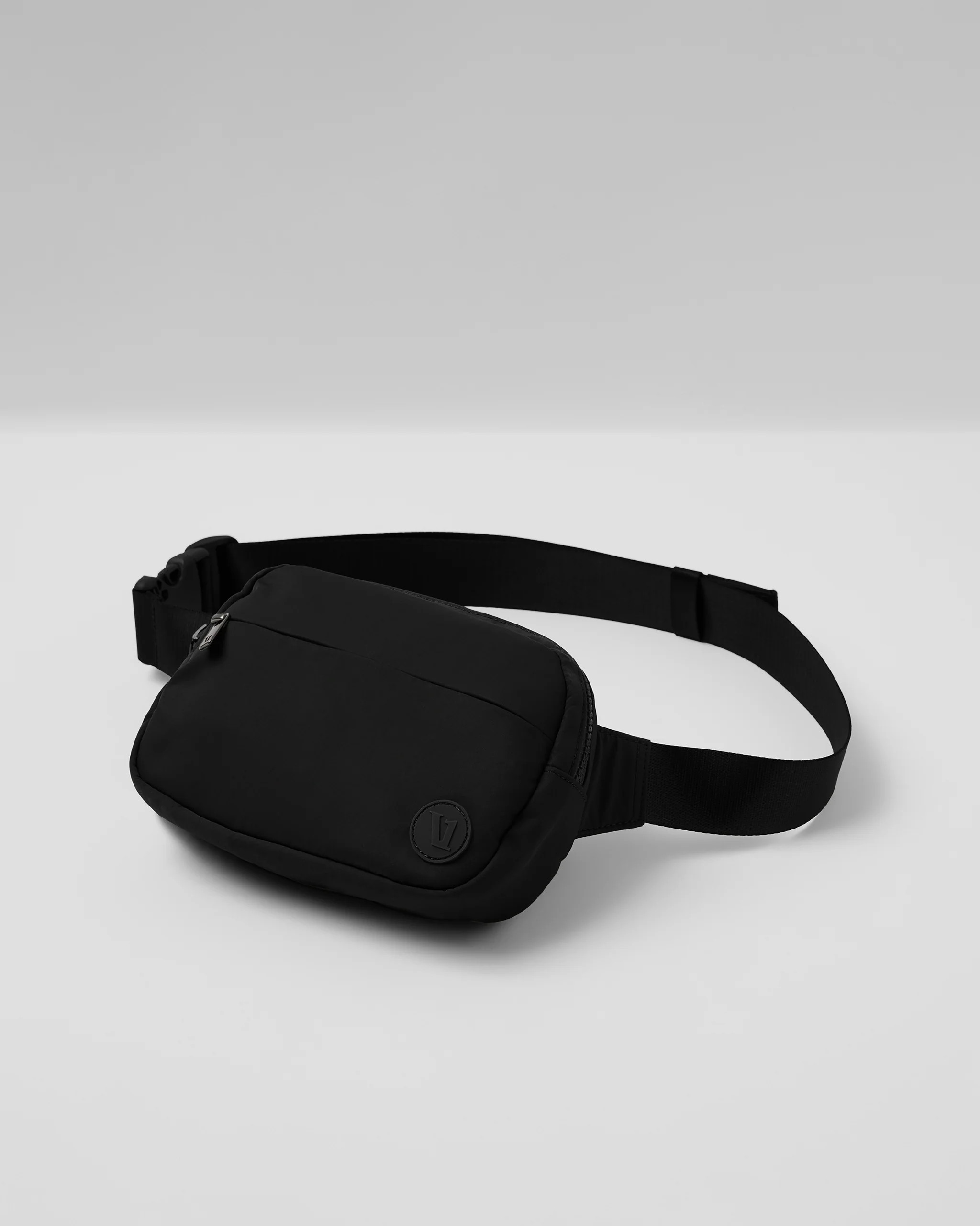 All Around Hip Pack | Black Waist Bag | Vuori | Vuori Clothing (US & Canada)