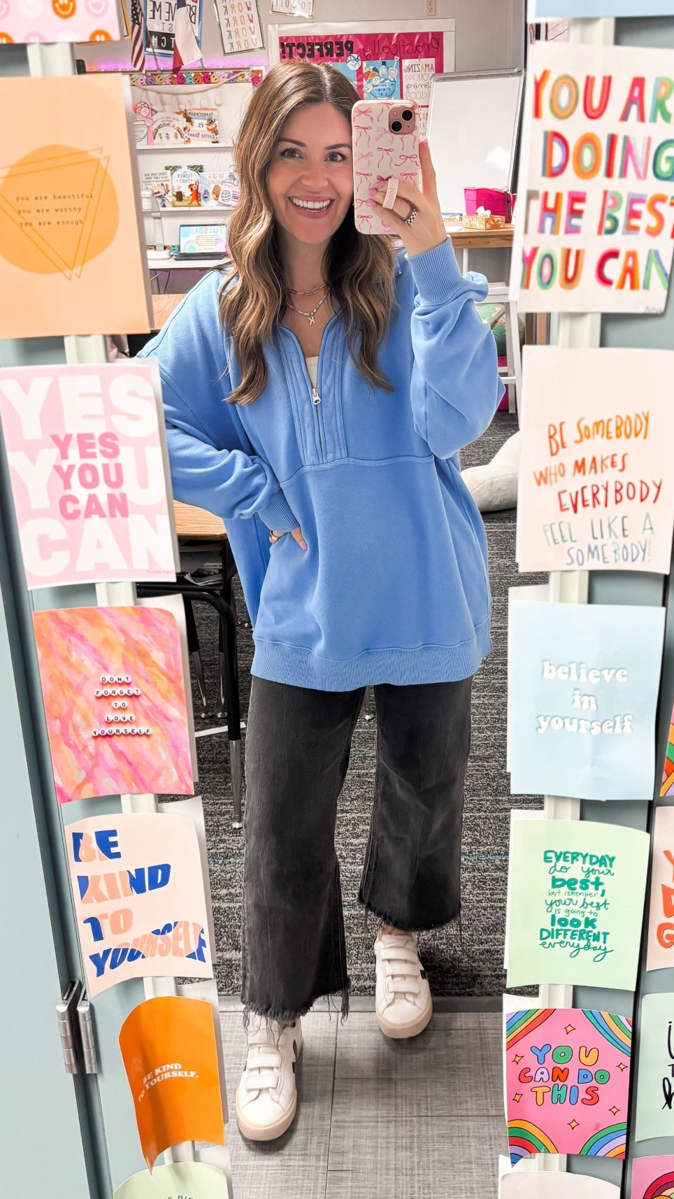 Cozy vibes only on this rainy Tuesday! 💙
Aerie sweatshirt//small
Old navy denim//0 (cut to length)

Cozy, comfort, teacher, casual 

#LTKootd #LTKSaleAlert #LTKxAerie