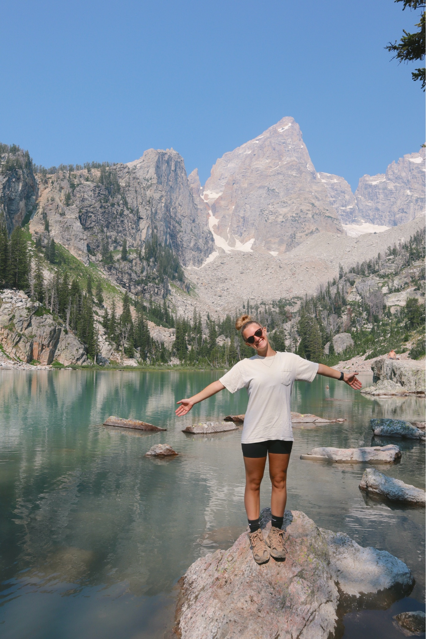 Hiking outfit🥾
Outdoor outfit, active outfit, workout outfit, adventure outfit⛰️

#LTKFindsUnder50 #LTKActive