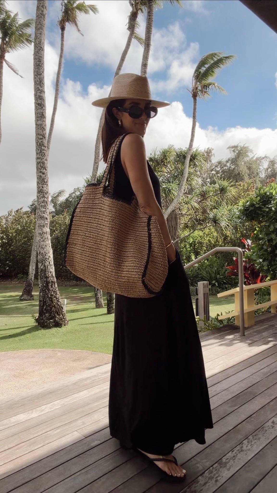 I’m just shy of 5-7” wearing the size small dress and I’m loving this tote bag from Target! #stylinbyaylin #aylin #travel #hawaii 

 #LTKootd #LTKSeasonal #LTKTravel