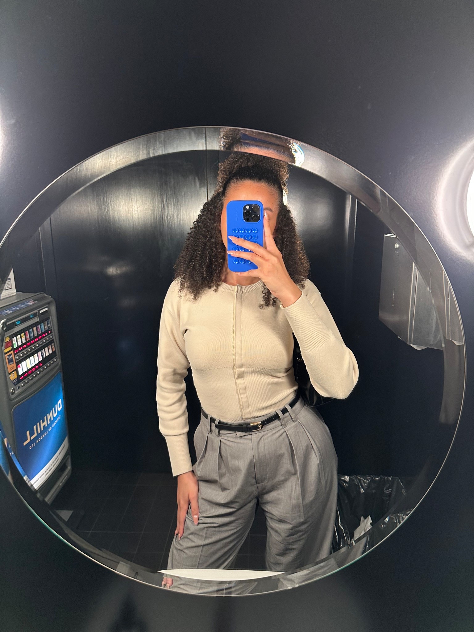 Casual Spring outfit 

#LTKWorkwear #LTKBeauty #LTKSeasonal