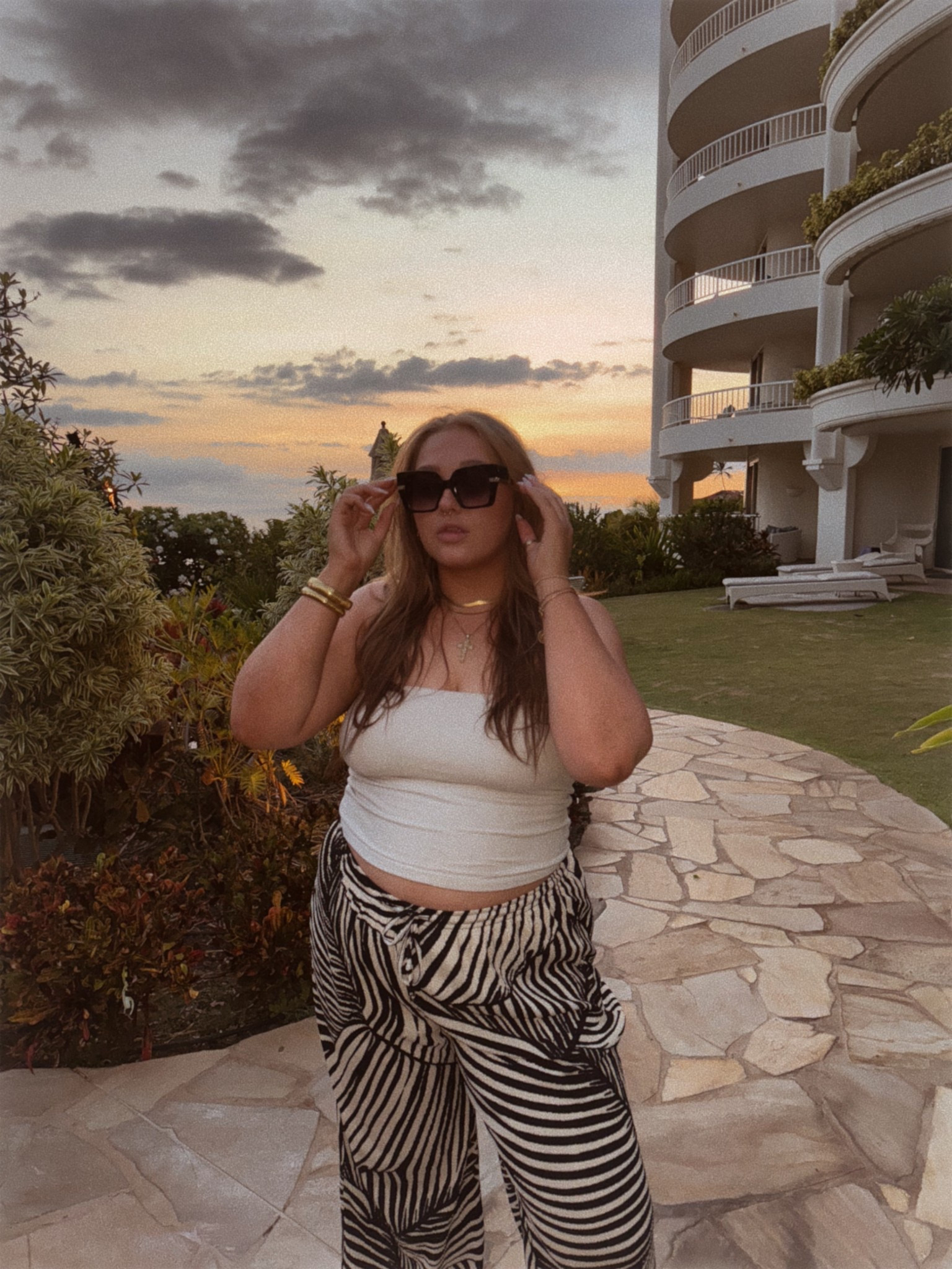 These H&M resort pants are my absolute favveeee they are so comfy and chic! 

#LTKFindsUnder100 #LTKSummerEdit #LTKMidsize