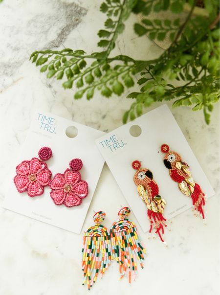 Found the most fun earrings at @walmart! They add a little spice to my favorite summer outfits!

#walmartpartner #walmart #walmartfashion @walmartfashion