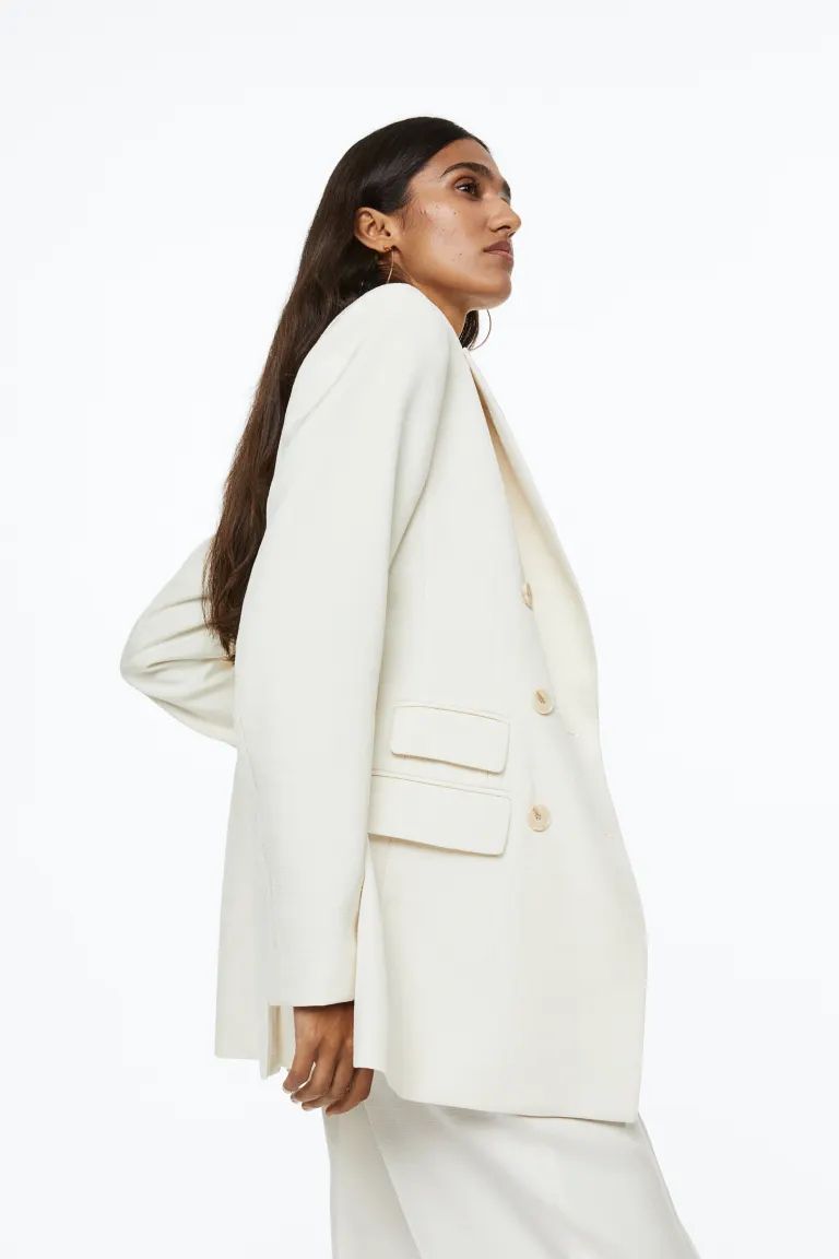 Double-breasted blazer | H&M (UK, MY, IN, SG, PH, TW, HK)