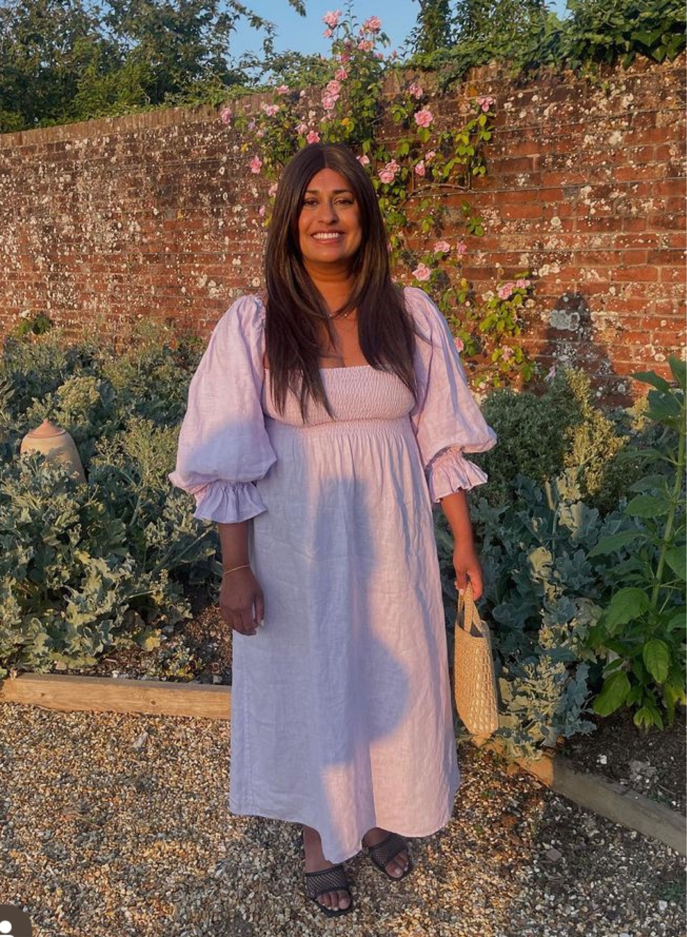 Here are some of my favourite smock dresses which are flattering for all age groups and especially those over 40. 

Smock dresses 
Spring Summer dresses 
Pastel colours 
Lavender 

#LTKover40 #LTKSeasonal #LTKeurope