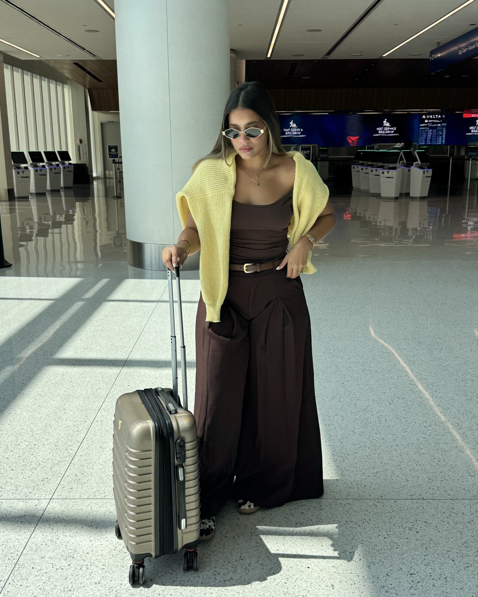 LA outfits🌴Airport | Event | Casual
.
Estoy usando size Small en todos los outfits 💕

#LTKTravel #LTKStyleTip