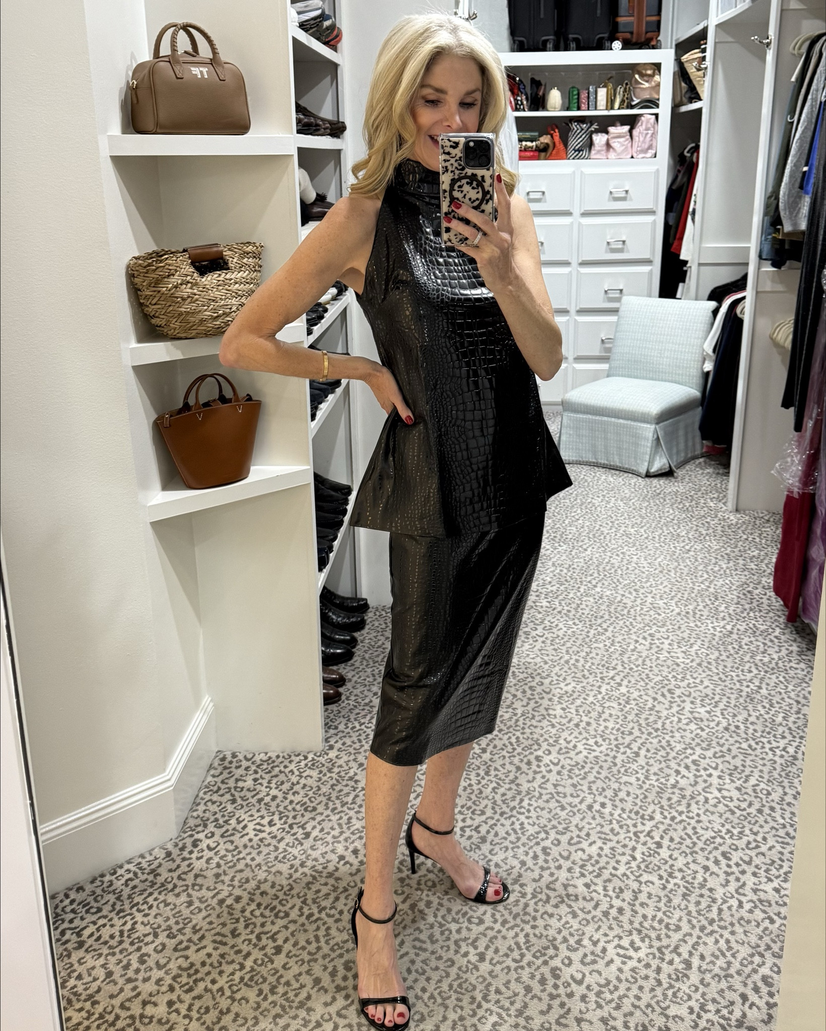 Packing made easy! Wrinkle free and 100% made in Italy 

@chiarabonilapetiterobe @saks
#saks #sakspartner #chiarabonilapetiterobe #chiaraboni #lapetiterobe

#LTKStyleTip #LTKOver40 #LTKHoliday