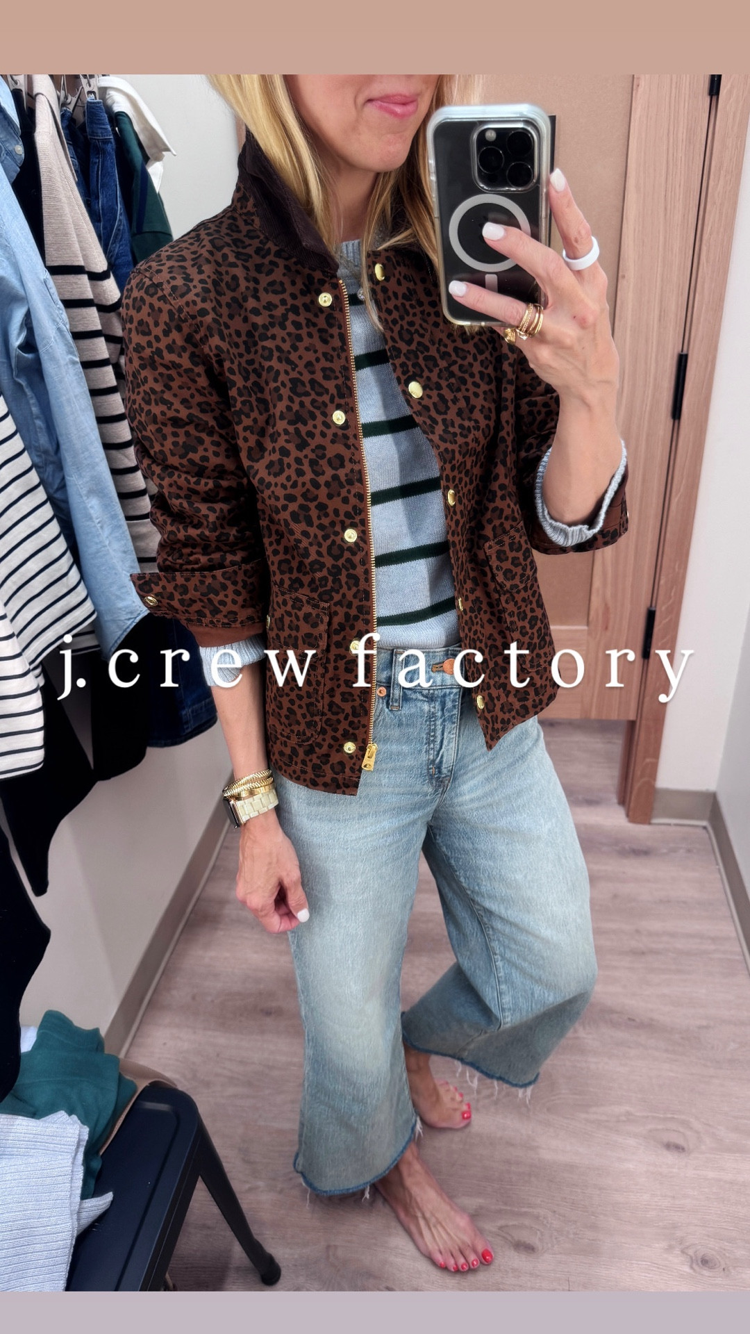 Favorite wide leg jeans from J.Crew Factory on sale!!

You guys- don’t sleep on these jeans. They are such a fabulous fit and fit for wide leg jeans. Come in 3 different colors. Gretchen sized down one in these and is in a 26.

So many fun layering tops right now too!

Other sizing notes: 
Barn jacket: Gretchen sized down 1 and is in an xs. She sized up one in striped sweater and is in a medium. Everything else is tts and a small. She is 5’7”. 😚




Fall outfit
Teacher outfit 

#LTKSaleAlert #LTKOver40 #LTKWorkwear