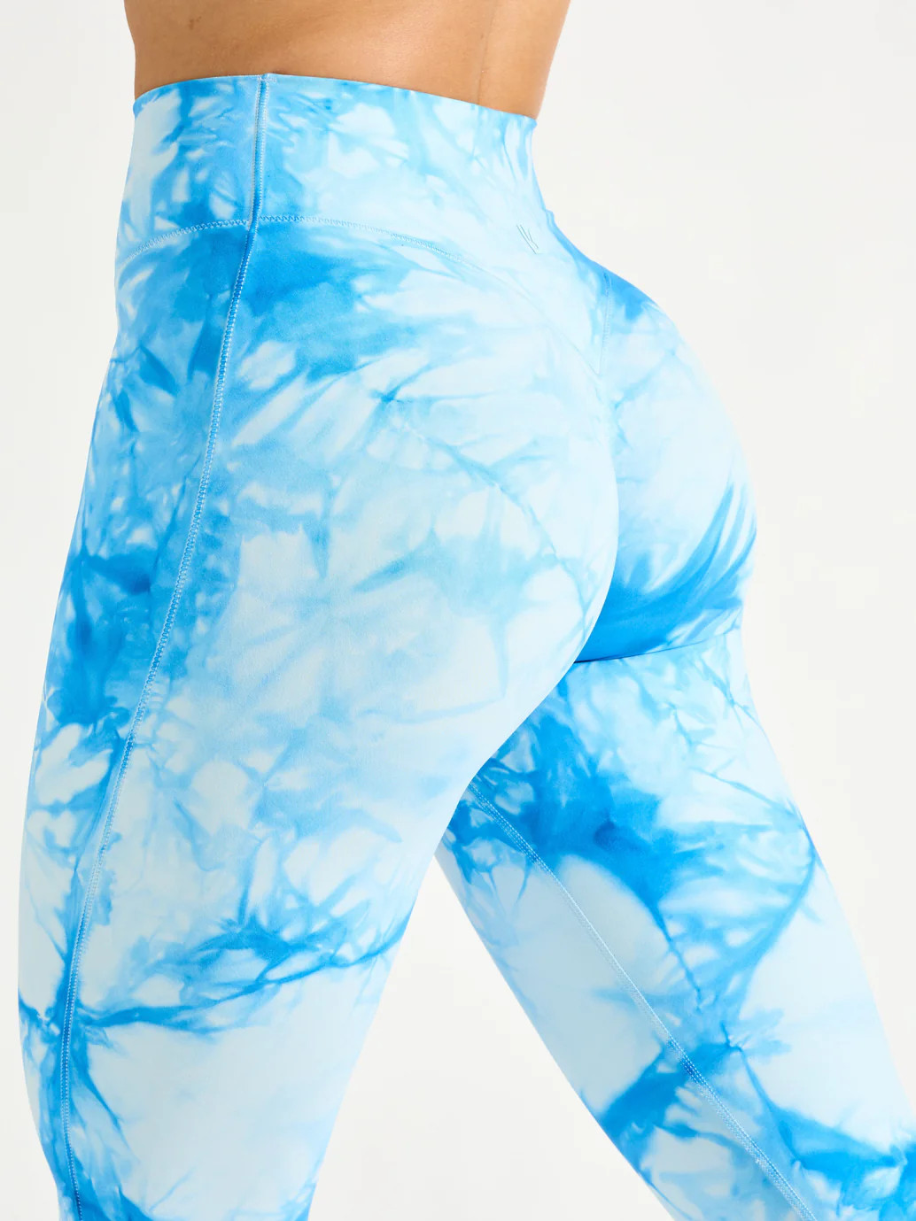 Aggressive Scrunch Flare Legging - Blue Bubbles Tie Dye | Buffbunny Collection