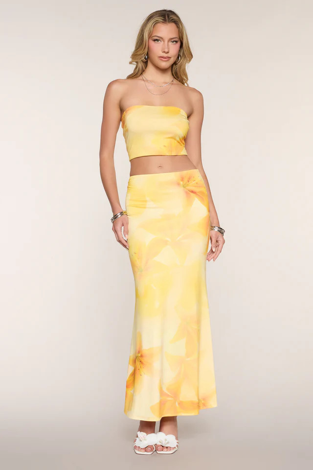 Sandy Shores Tropical Floral Crop Top | Windsor Stores