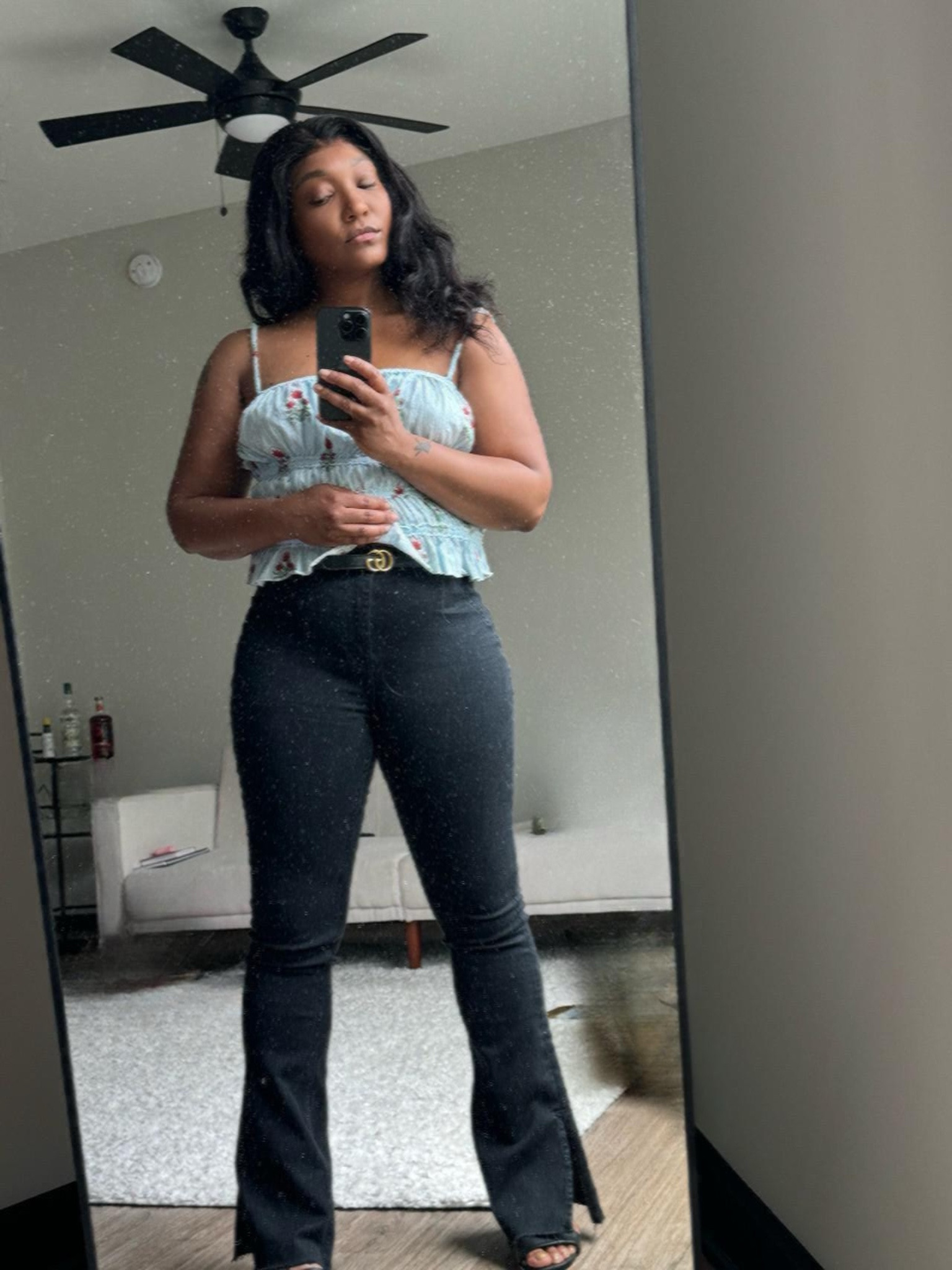 Okayyyy now look 👀 these jeans are going to forever be a MUST HAVE and this shirt is cuter than cute!!!
Rooftops and dinner forget about it! Can we say IT GIRL IJS 🤩😍

#LTKBeauty #LTKGiftGuide #LTKStyleTip