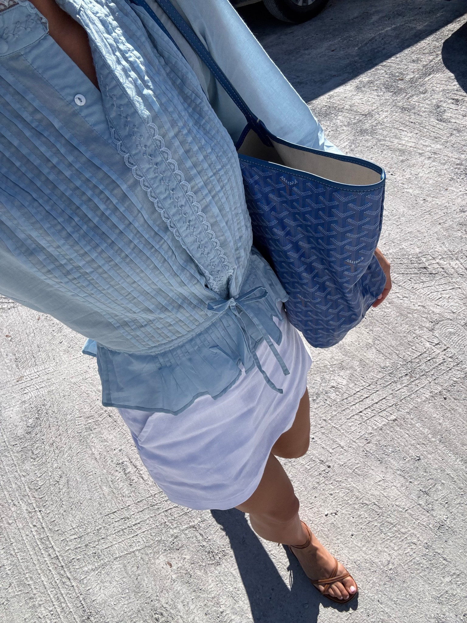 Top dropping to Julia B. Collection soon!! 🩵🩵

#LTKdayinmylife #LTKBeauty #LTKFestival