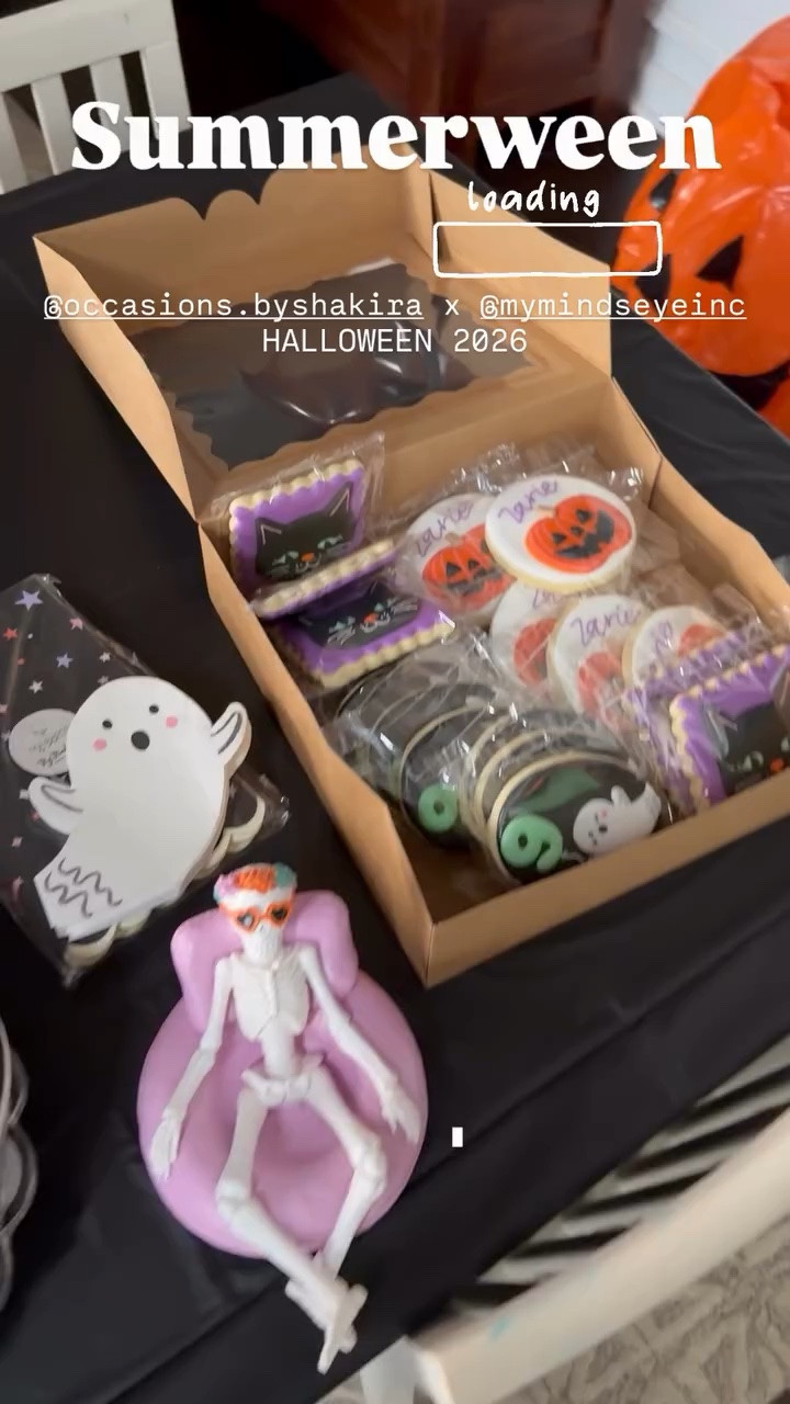 Summerween @occasions.byshakira x @mymindseyeinc 
HALLOWEEN 2026! Use code SHAKIRA20 at checkout!

#LTKSeasonal #LTKmomlife