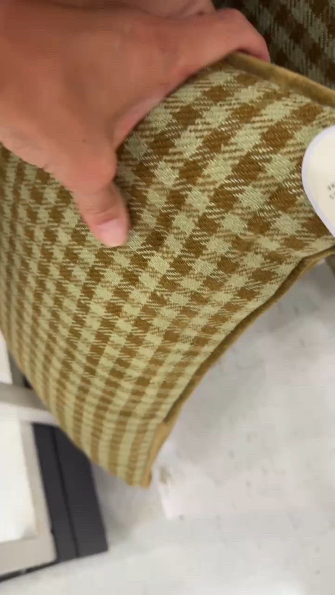 Love the colors on this!! 

#LTKTarget #LTKFall 

#LTKFindsUnder50 #LTKHome #LTKSeasonal