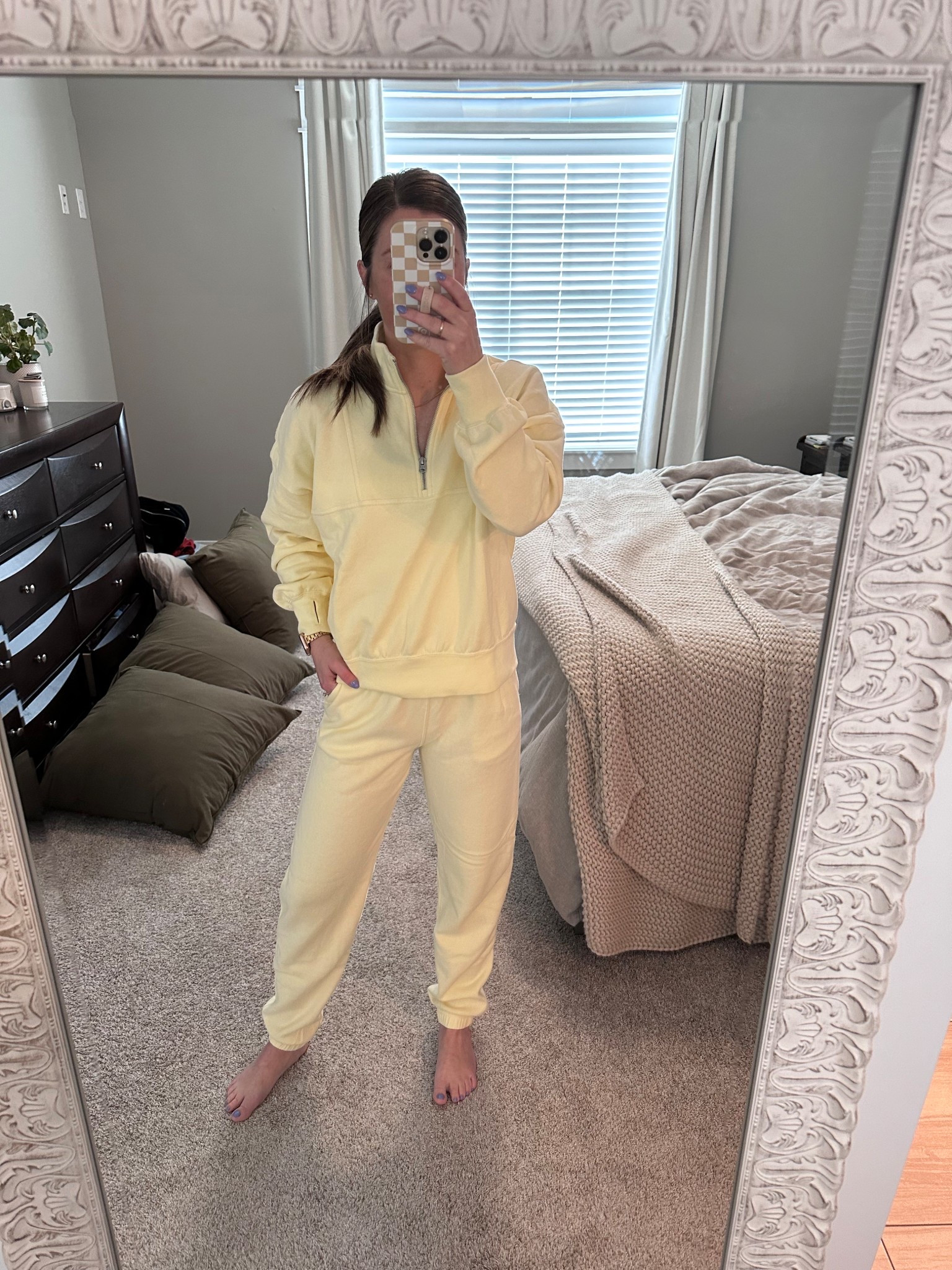 Life hack if you’re short like me: order the Abercrombie Kids Sunday Sweat Set! Half the price!
I got size 17/18 in the top and 15/16 in the bottom.

#LTKFindsUnder50 #LTKPetite #LTKKids