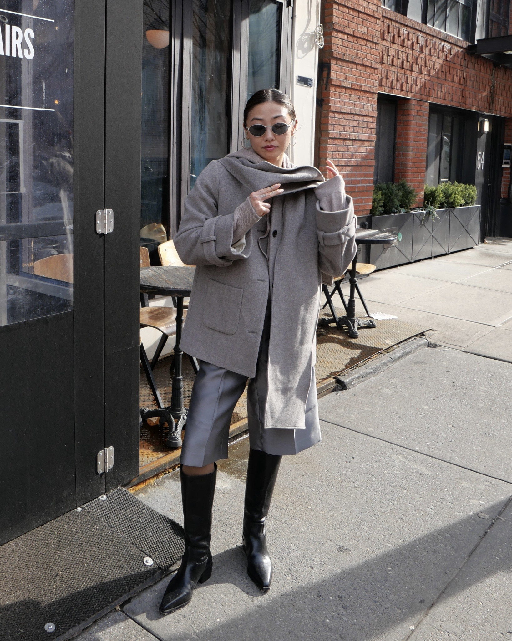 Shades of grey cozy!


#LTKdayinmylife #LTKootd #LTKSeasonal