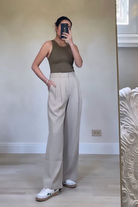 Also tried their pleated trousers. Gorgeous fit, the material is substantial, postpartum friendly waistband and petite friendly length! @gap

For sizing reference, I'm wearing a ooP in the trousers & XS in the tank top (recommend sizing up on this one)

#ad #howyouweargap 

#LTKworkwear #LTKtravel #LTKstyletip