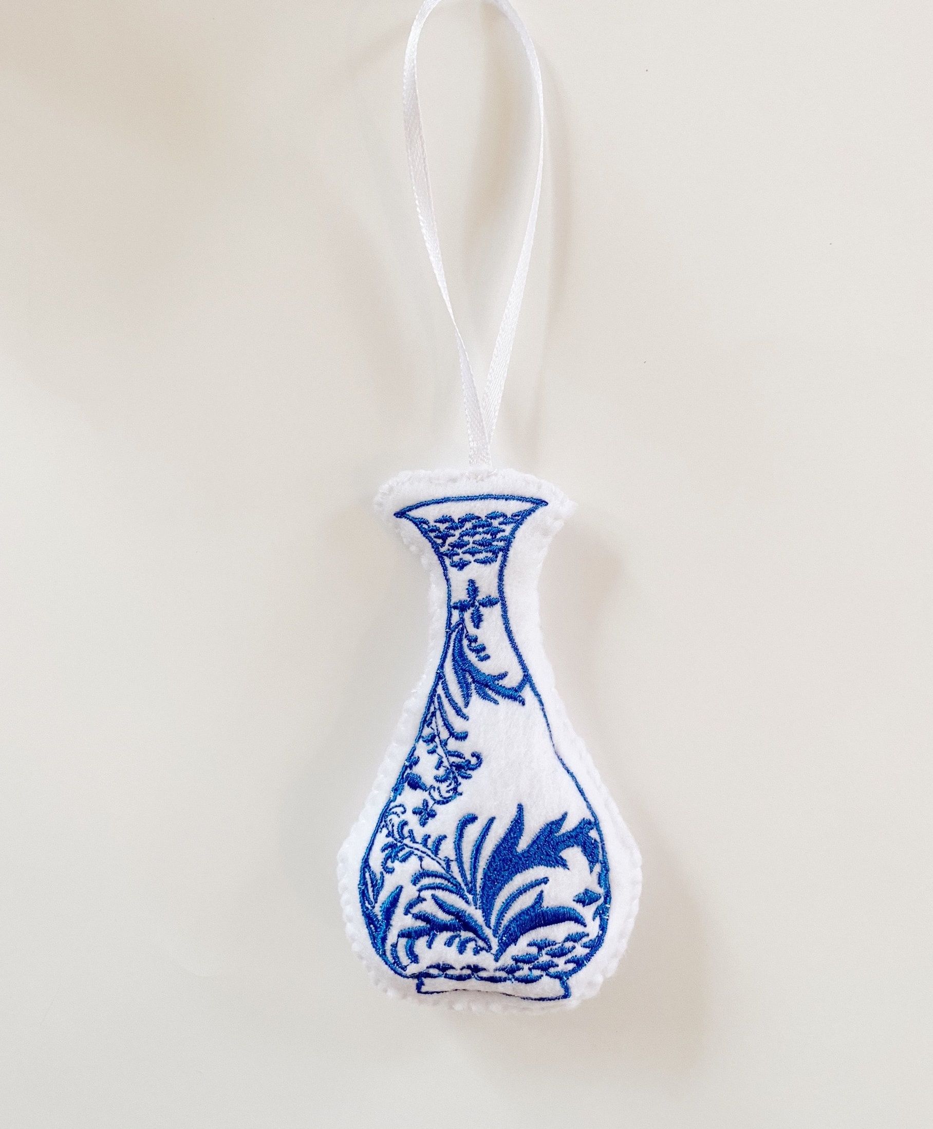 Bauble Ginger Jar Fleur Vase Ornament | All The Finery
