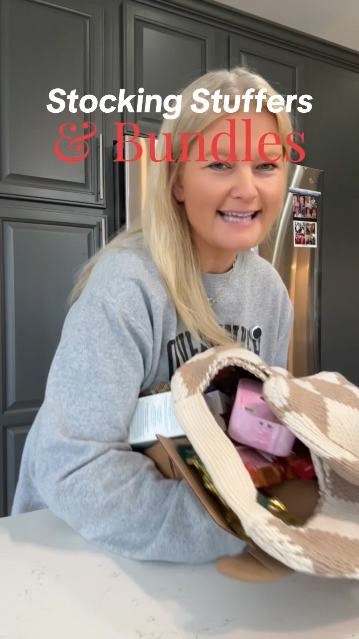 These are good ones. Stocking stuffers and bundles!
#stockingstuffers #giftsforher #giftguide #productreview #bundles

#LTKBeauty #LTKFindsUnder100 #LTKSaleAlert