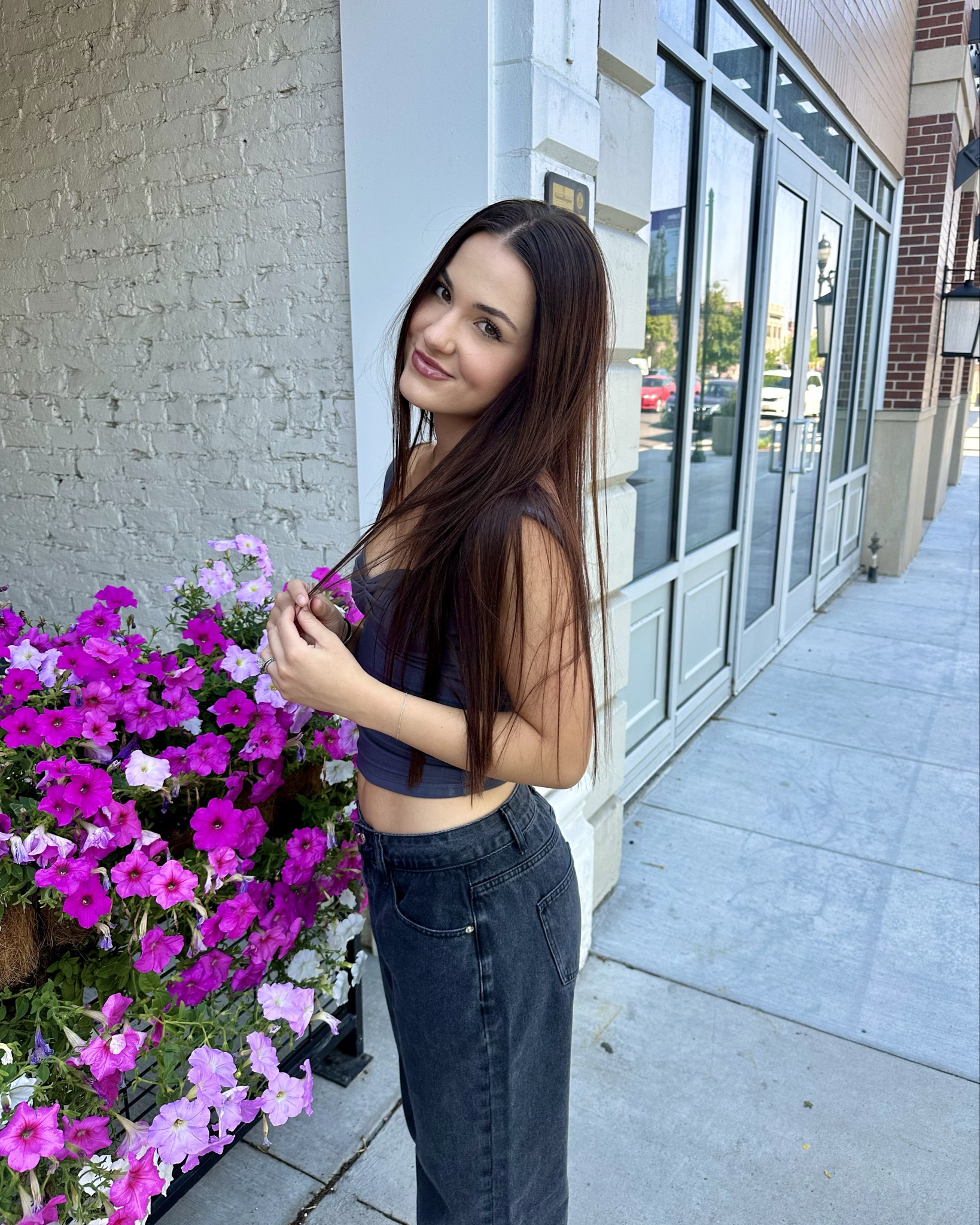 size small in top & 27 in jeans! 
(i’m 5’7 & weigh 135)

dad jeans, amazon shirt, WhiteFox, fit inspo, summer outfit 

#LTKStyleTip #LTKFindsUnder50 #LTKFindsUnder100