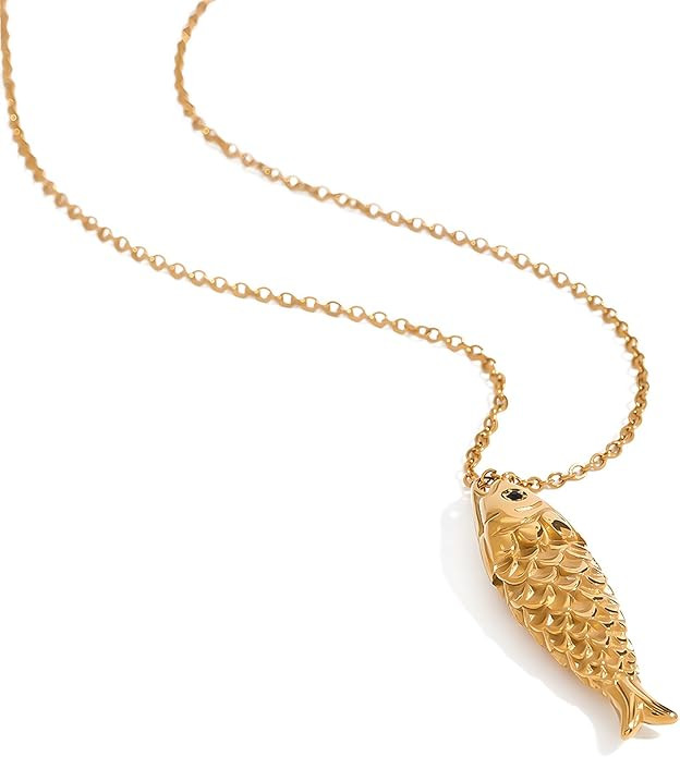 FAMARINE Gold Fish Pendant Necklaces for Women Trendy Dainty Fish Drop Necklaces Beach Charm Cute... | Amazon (US)